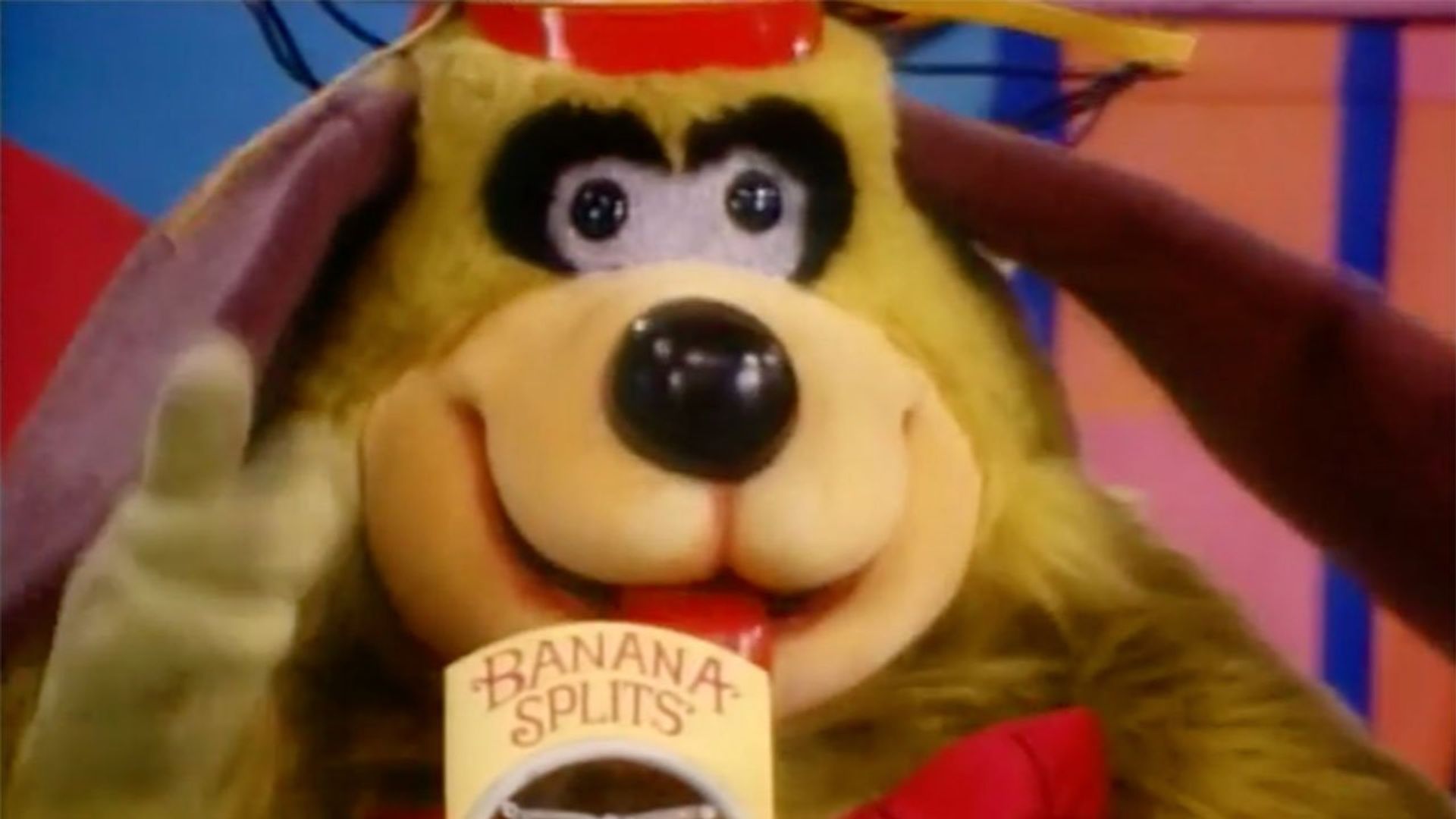 The Banana Splits Adventure Hour background
