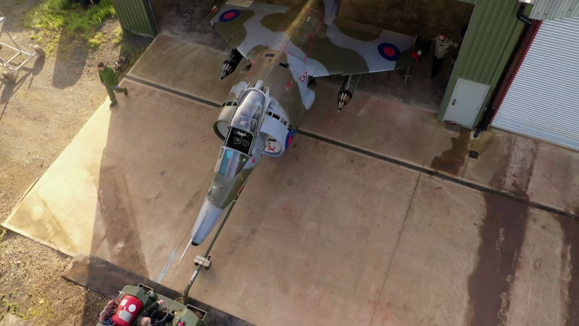 The Planes That Built Britain with Rob Bell background