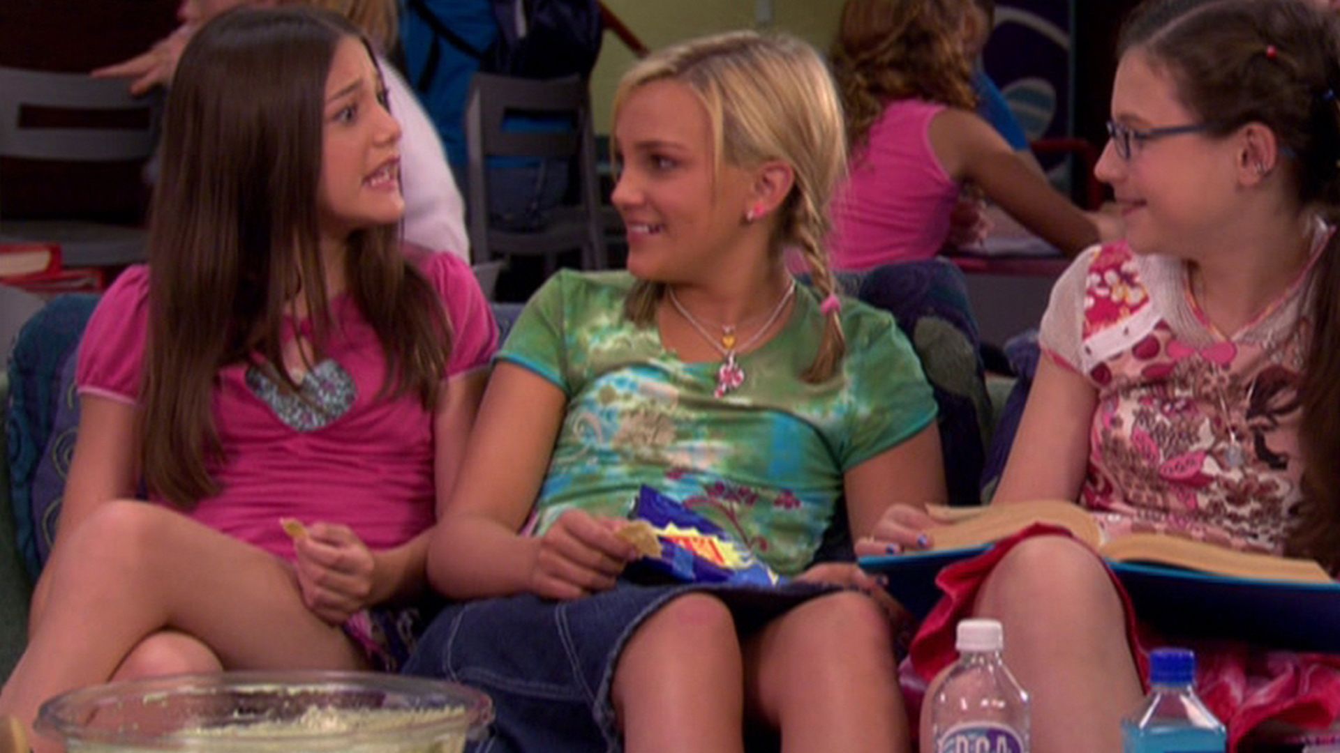 Zoey 101 background