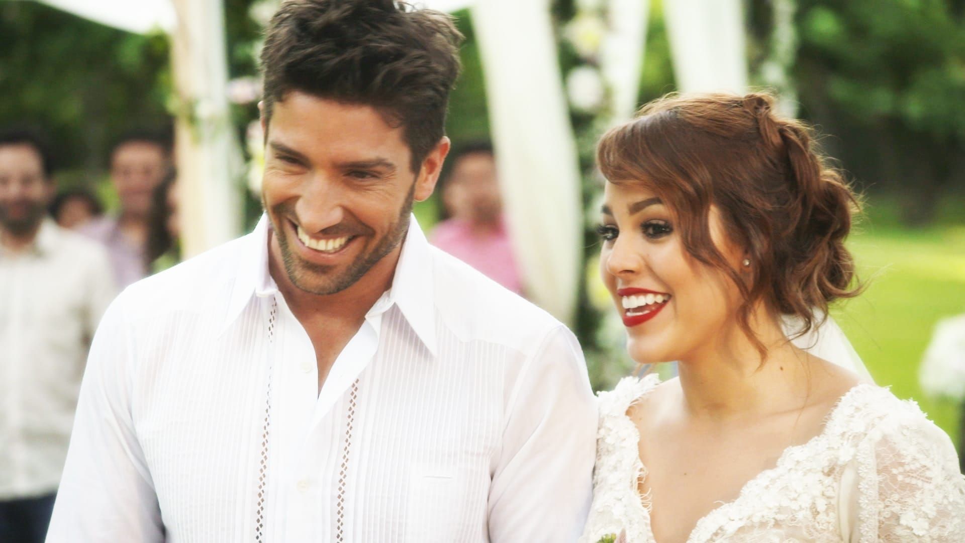 La Doña background