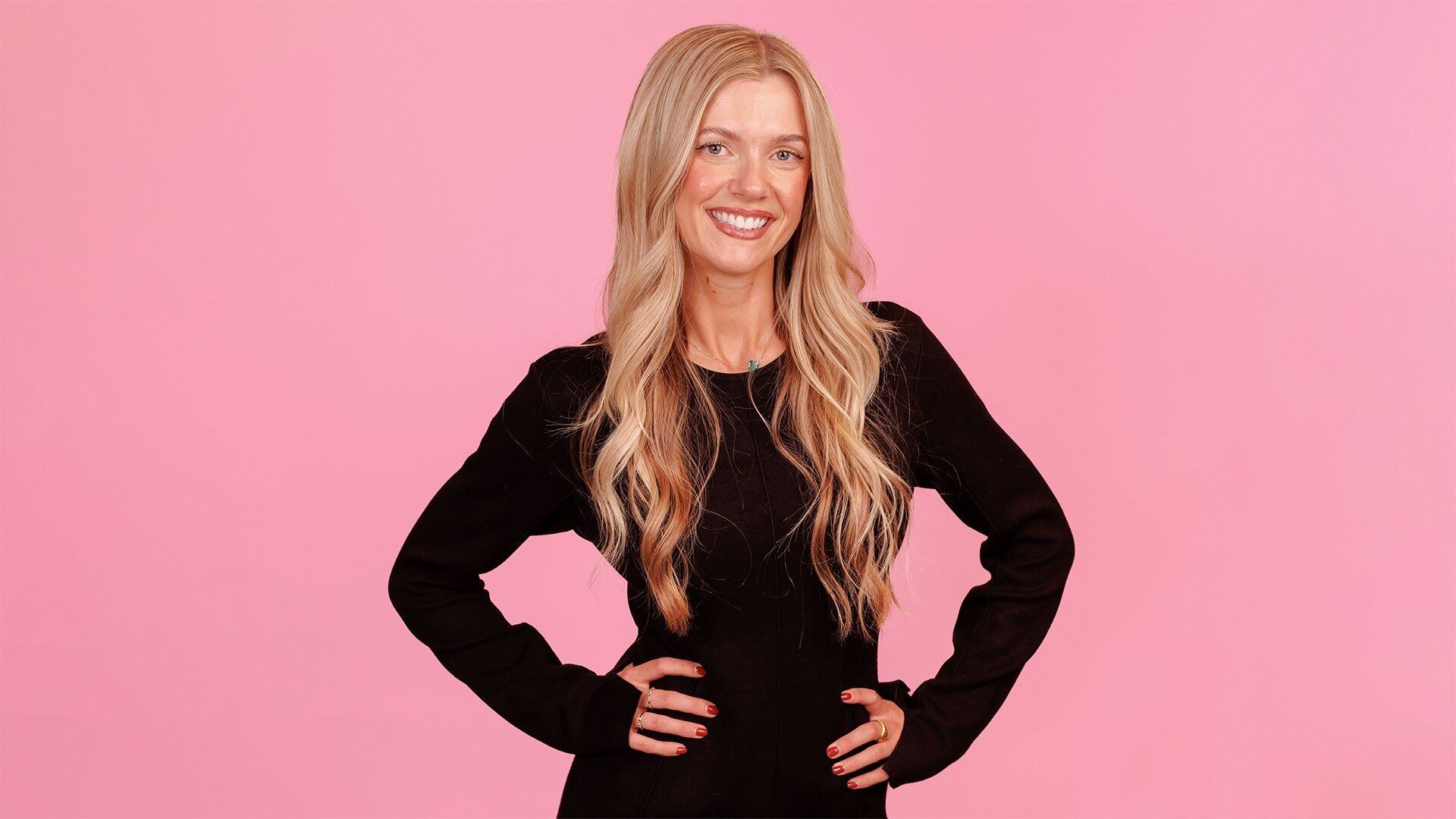 First Dates background