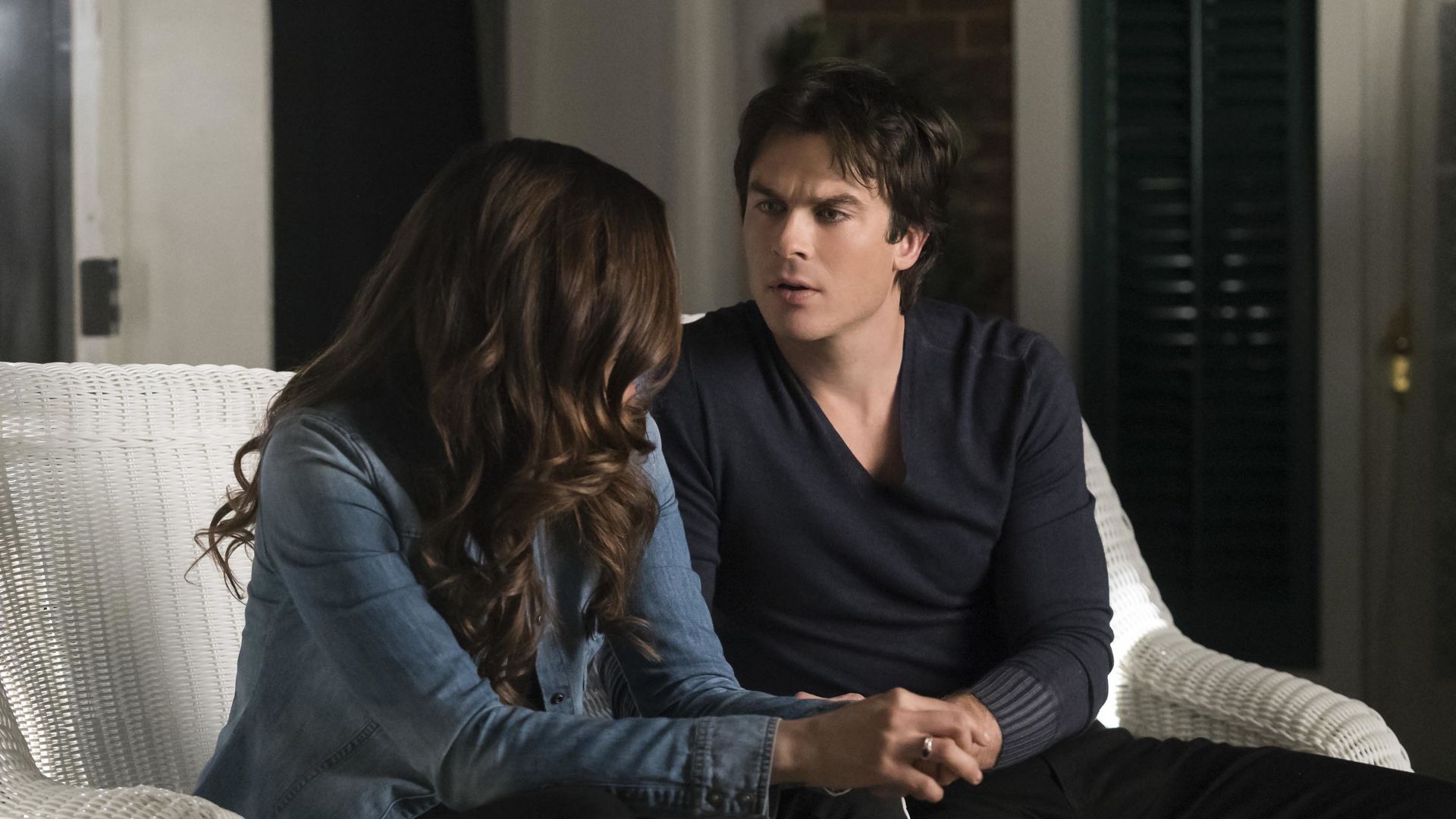 The Vampire Diaries background