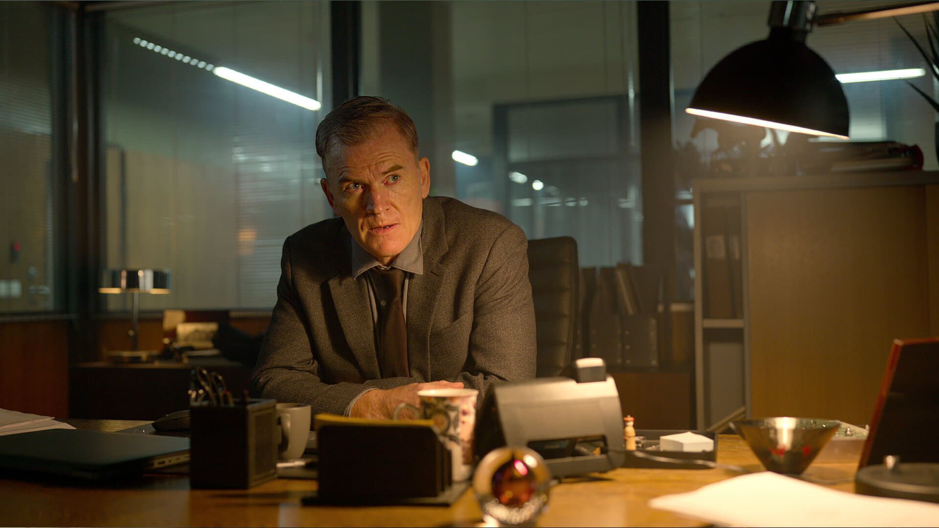 Young Wallander background