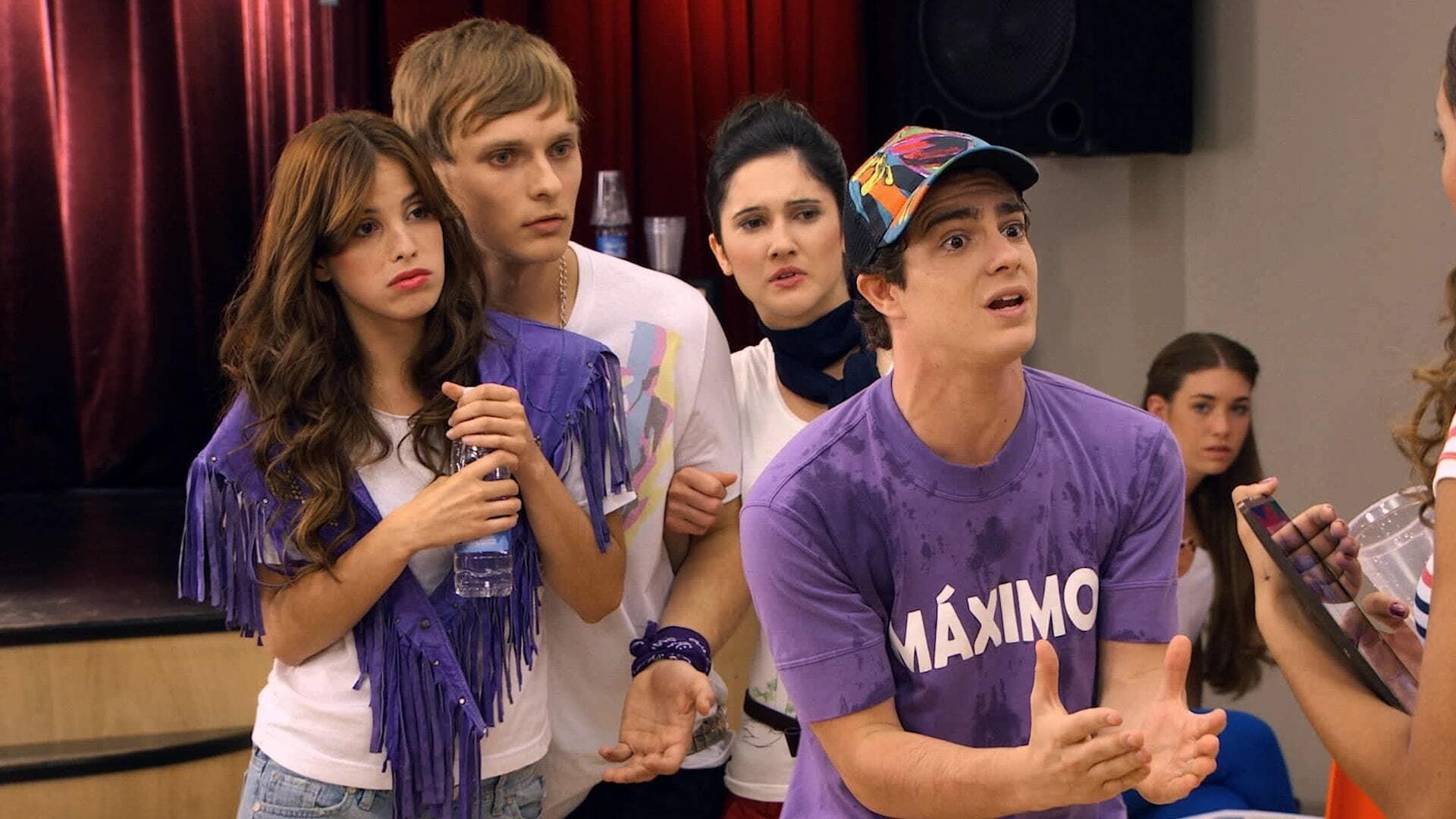 Violetta background