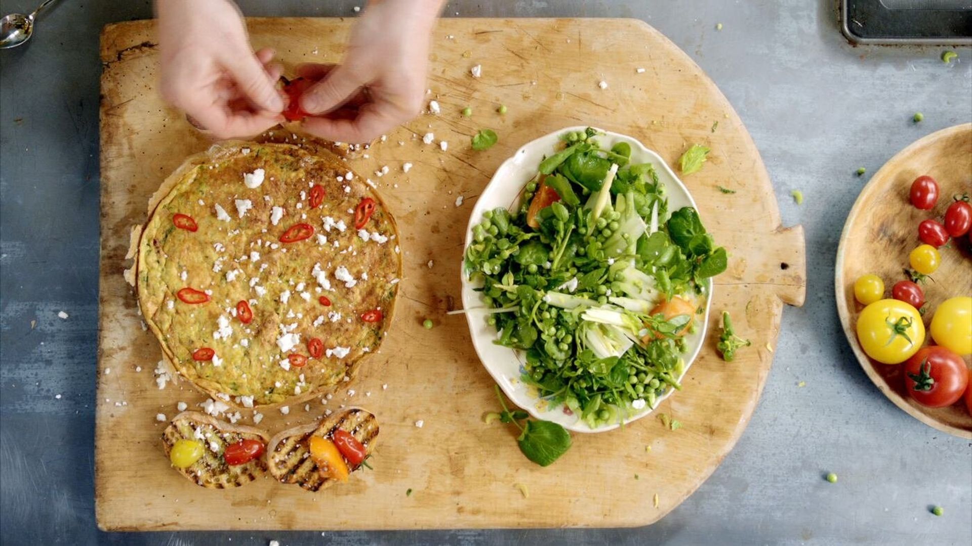 Jamie's 15-Minute Meals background