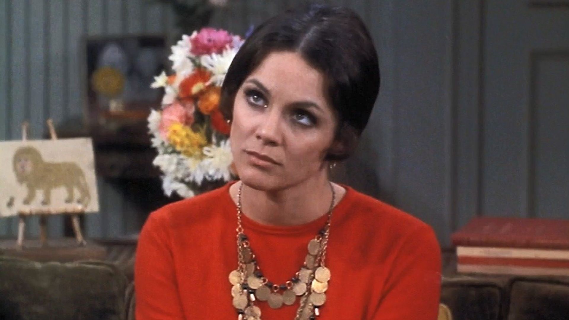 The Mary Tyler Moore Show background