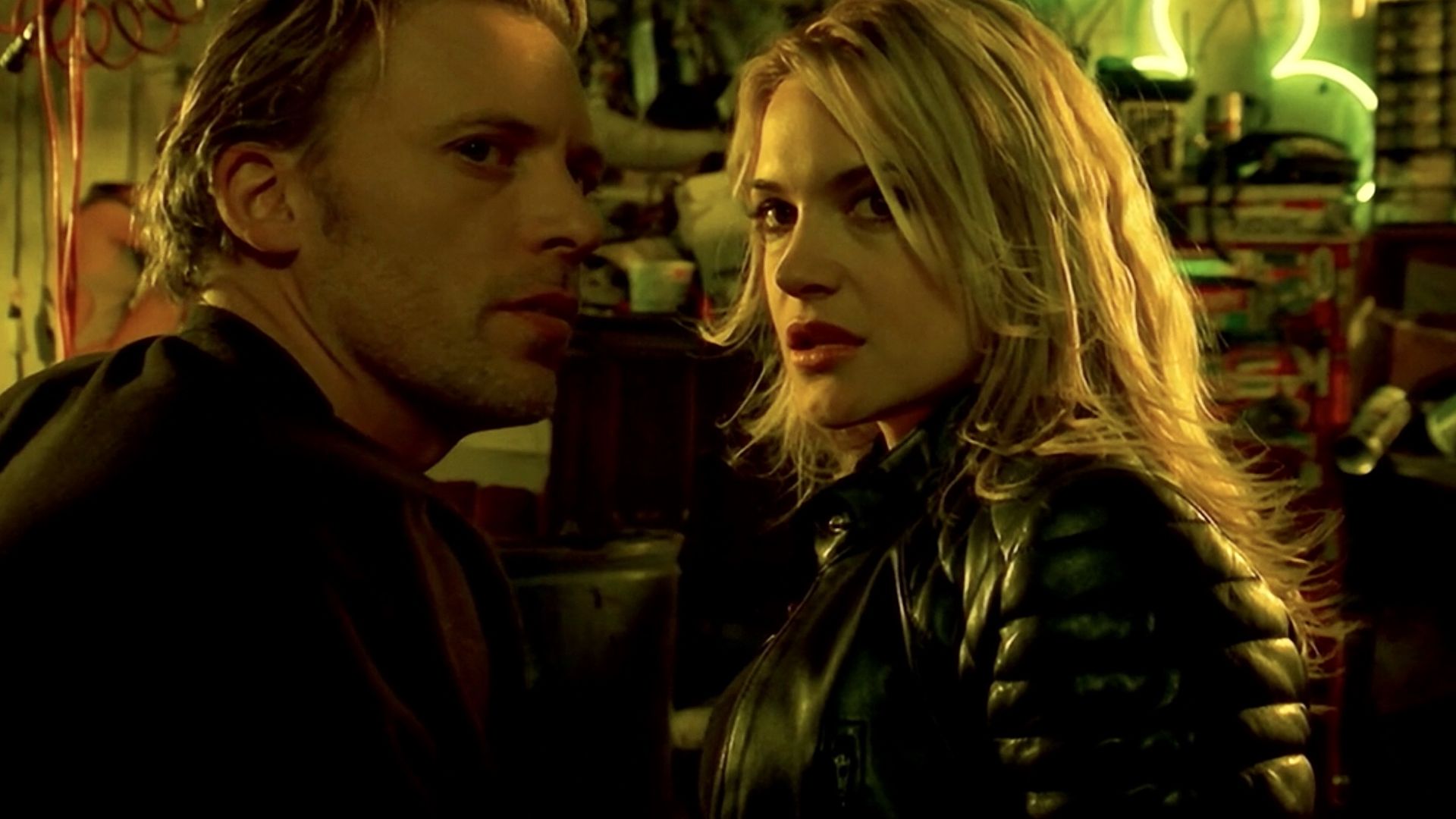 Mutant X background