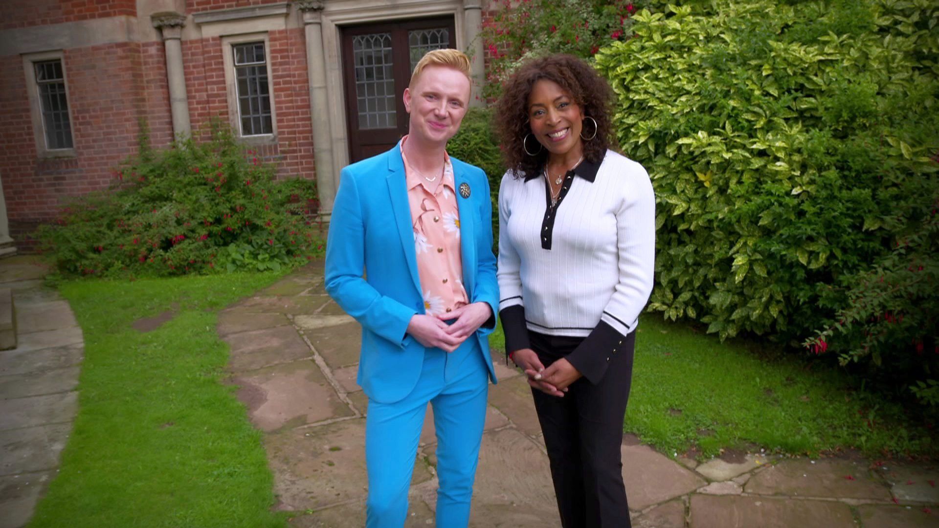 Homes Under the Hammer background