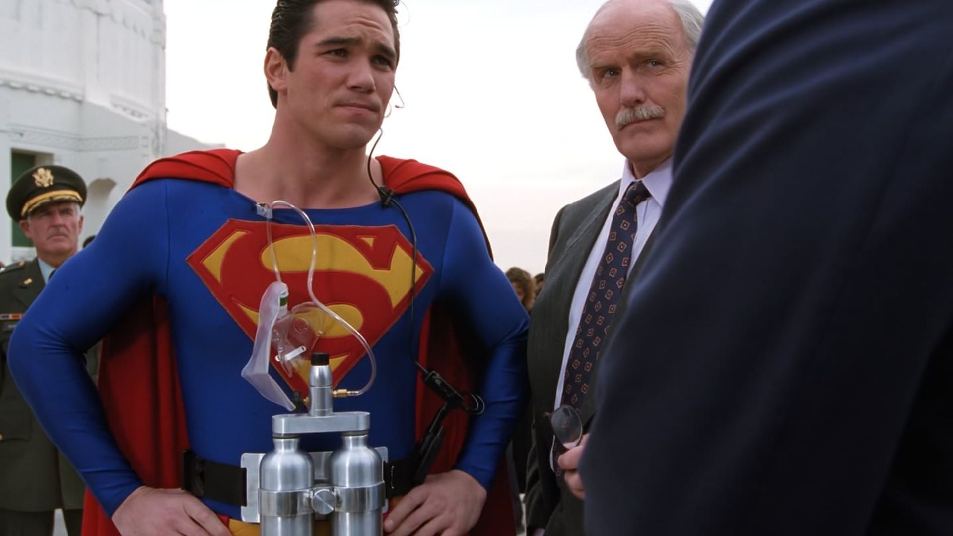 Lois & Clark: The New Adventures of Superman background