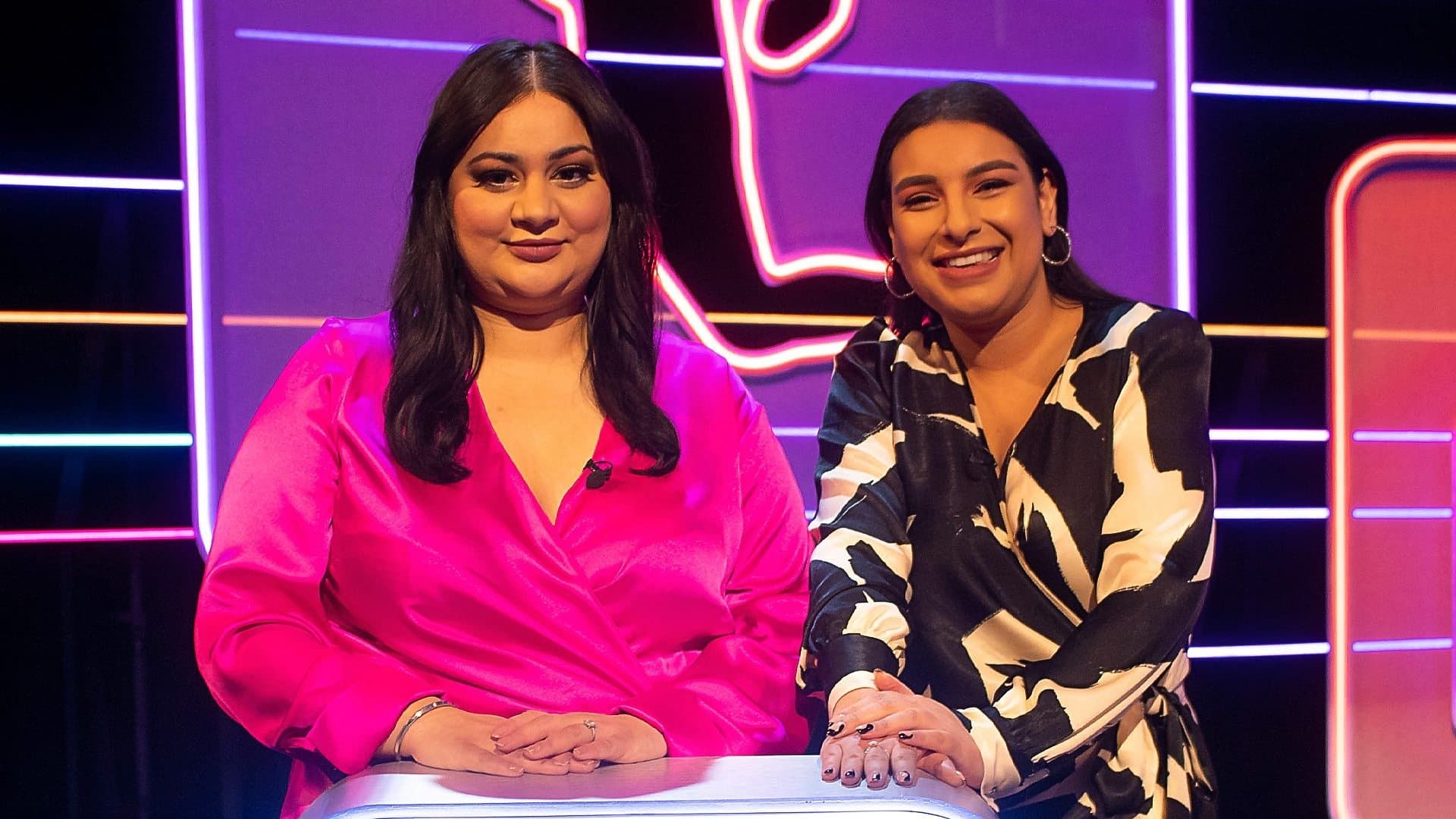 Alan Carr's Picture Slam background