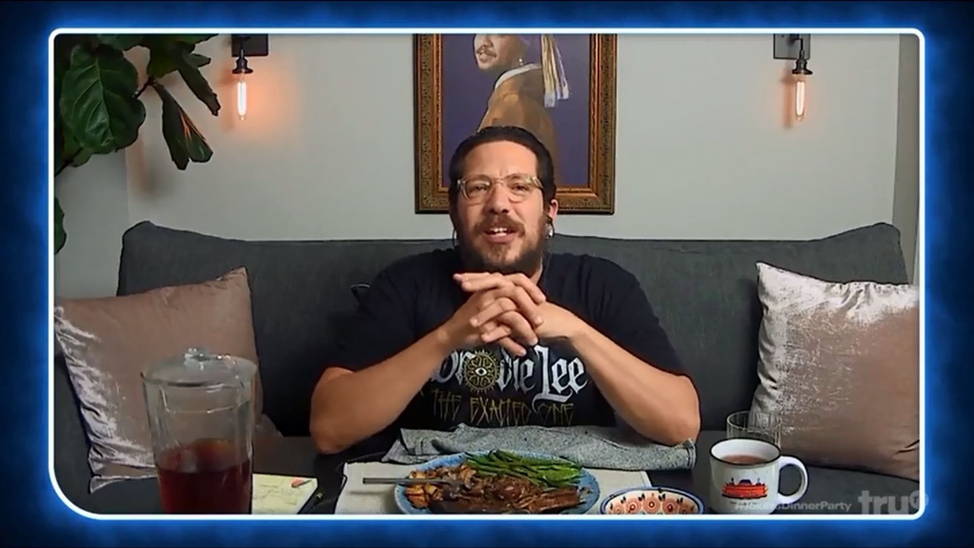 Impractical Jokers: Dinner Party background