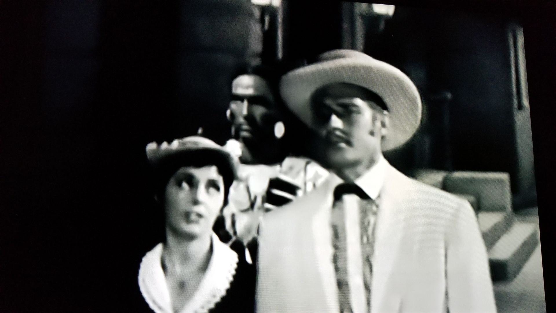 Yancy Derringer background