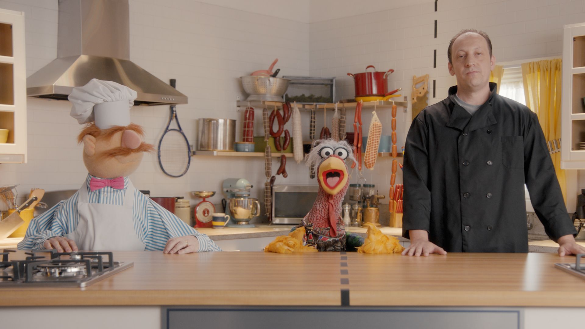 Muppets Now background