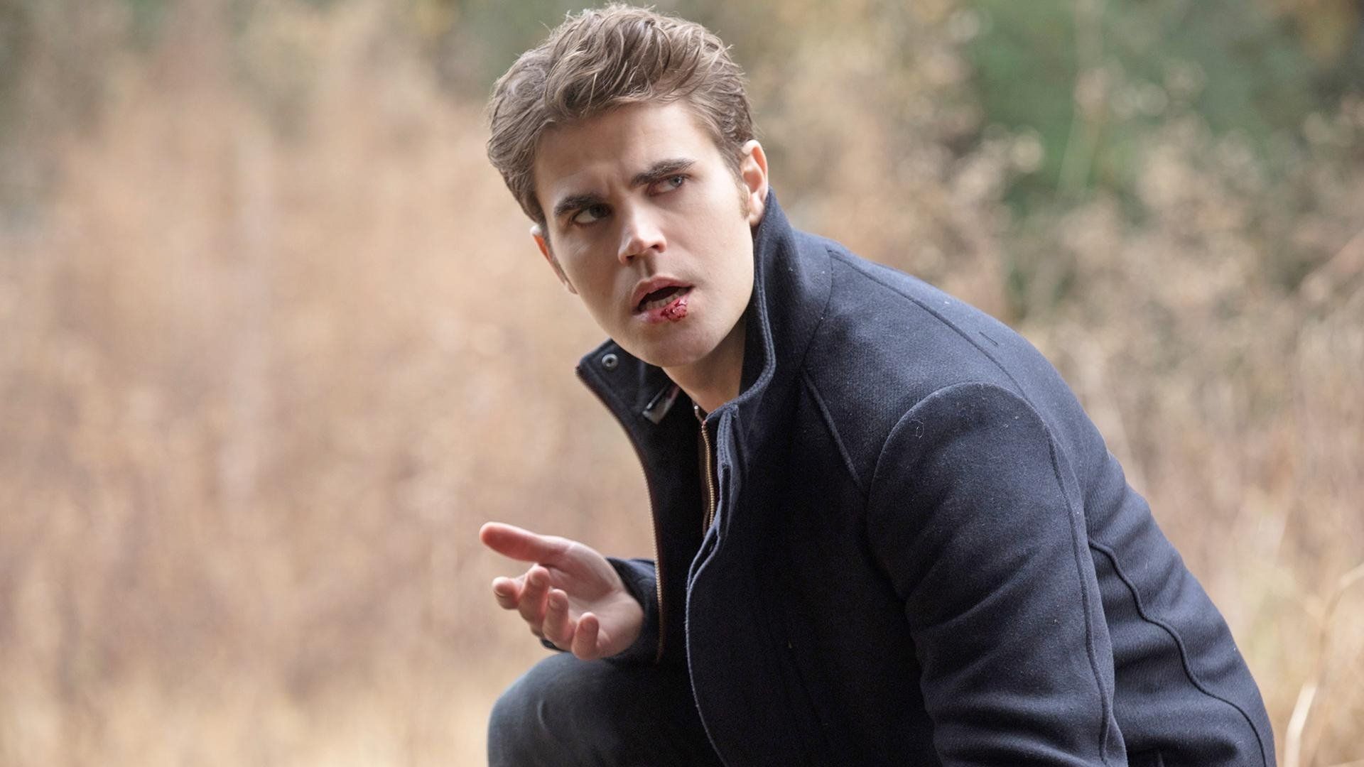 The Vampire Diaries background