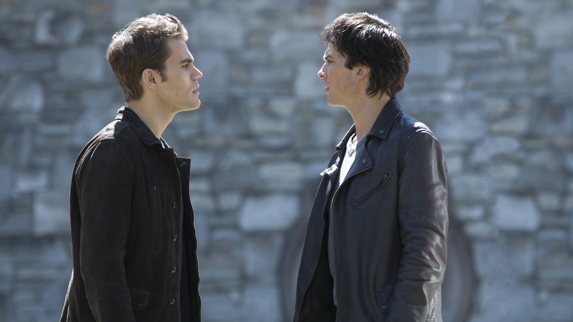 The Vampire Diaries background