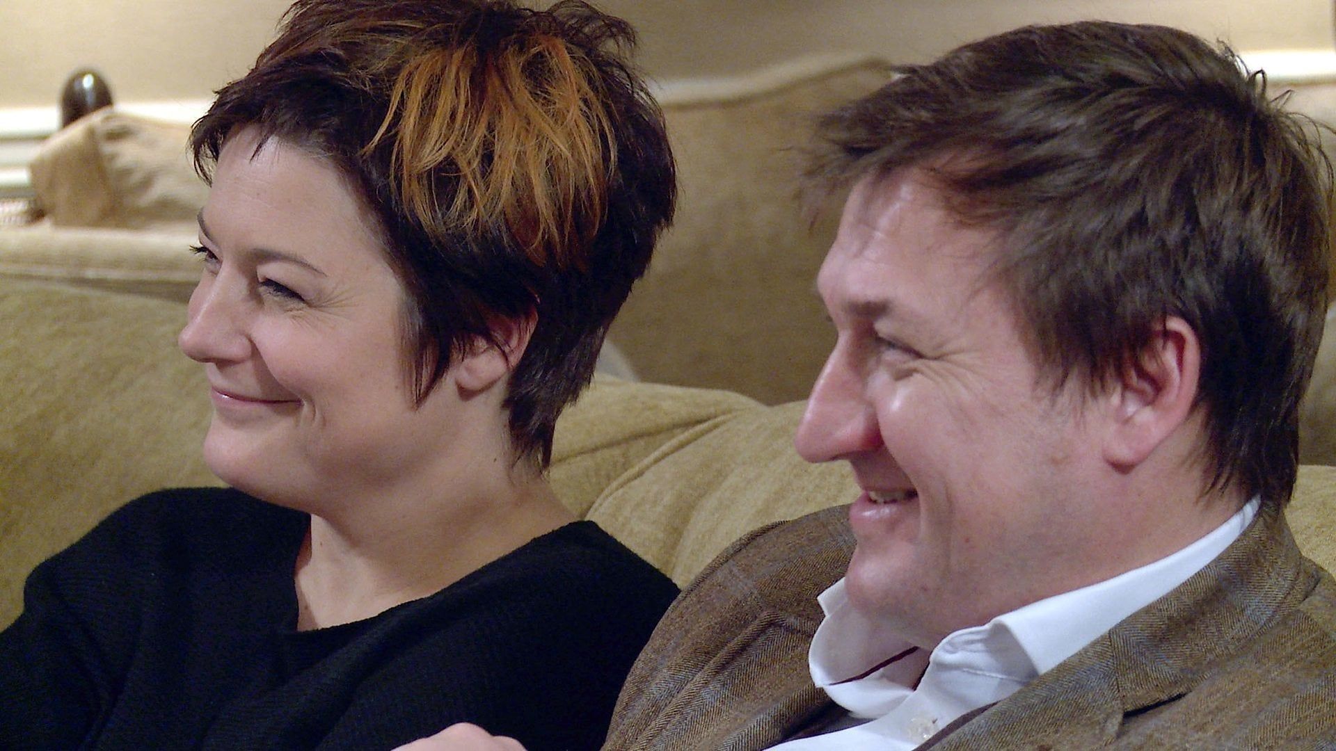 Alex Polizzi: Chefs on Trial background