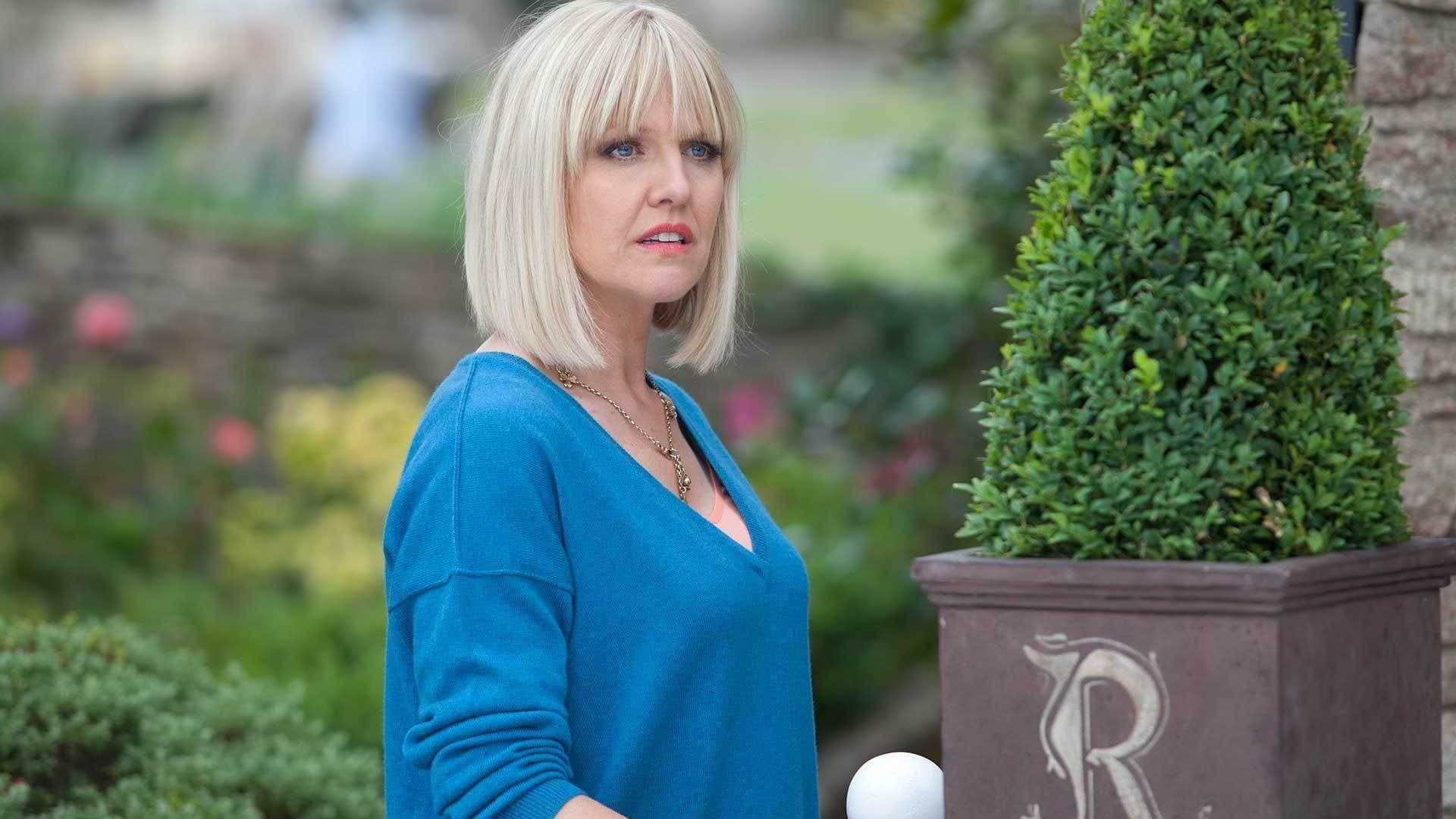 Agatha Raisin background