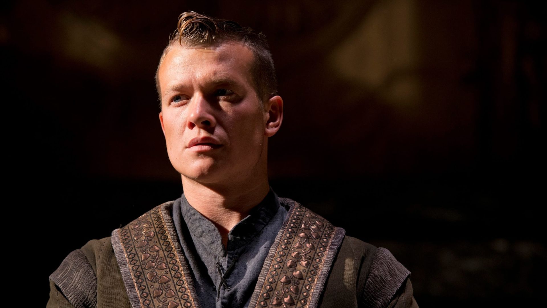 Beowulf: Return to the Shieldlands background