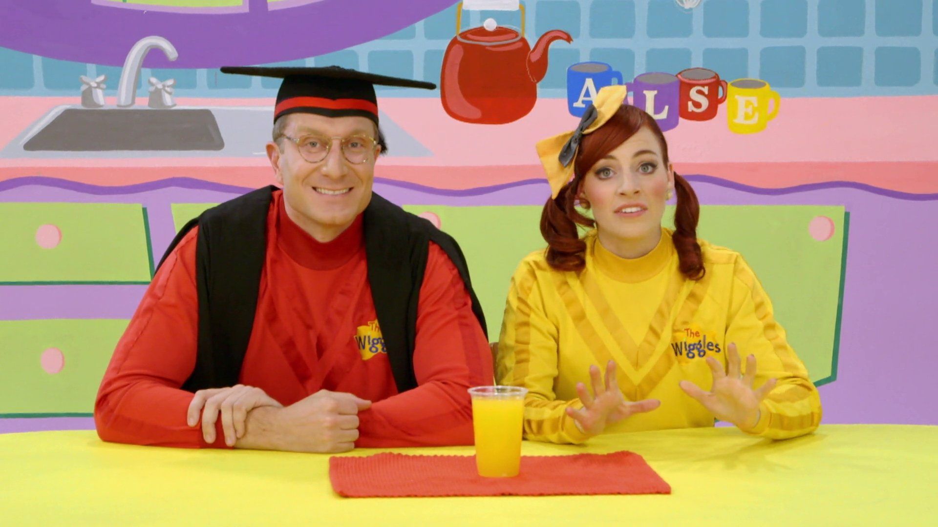 Ready, Steady, Wiggle! background