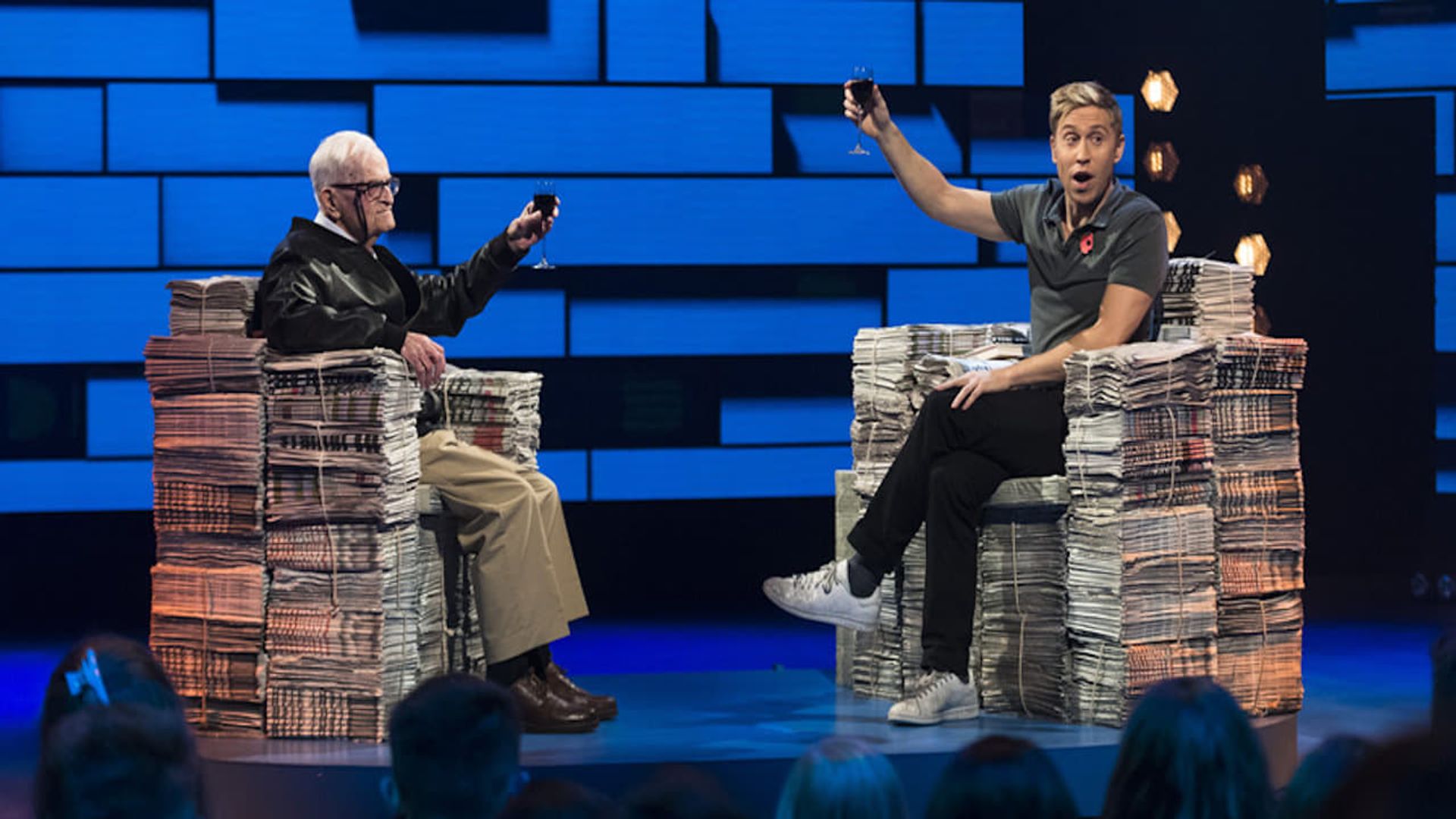 The Russell Howard Hour background