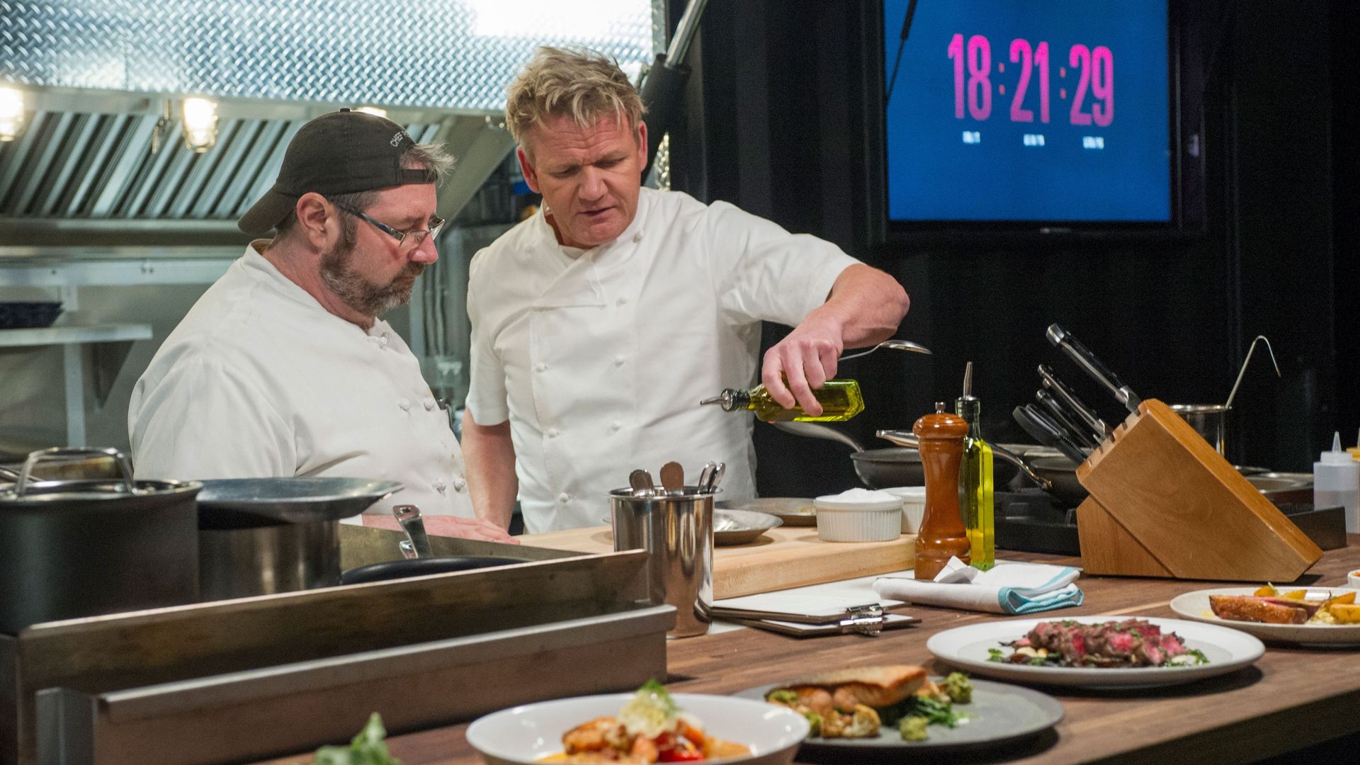 Gordon Ramsay's 24 Hours to Hell and Back background