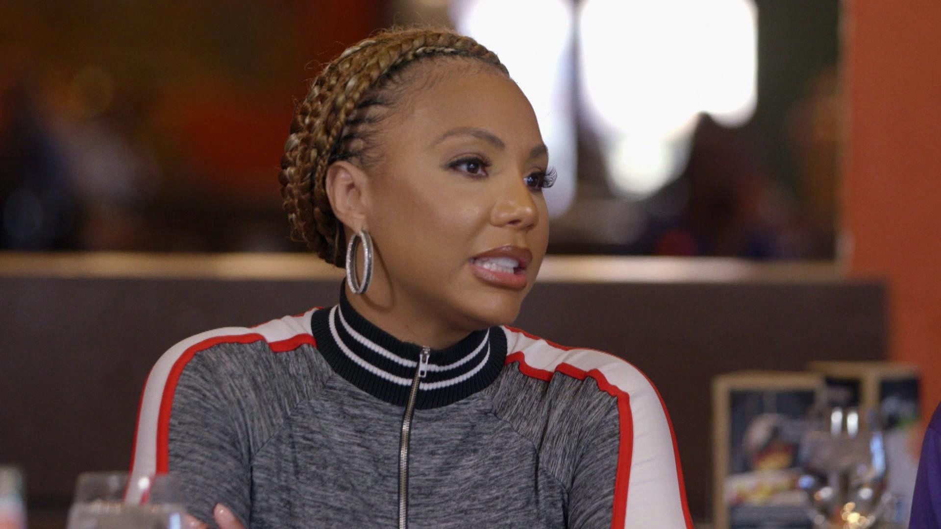 Braxton Family Values background