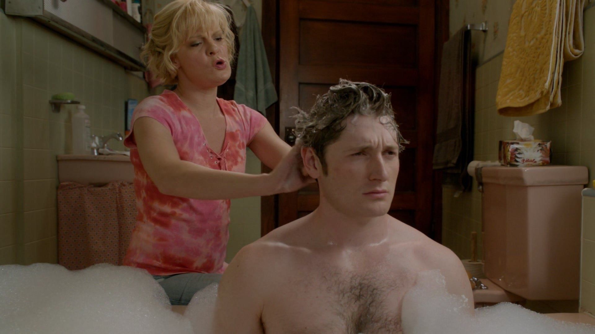 Raising Hope background