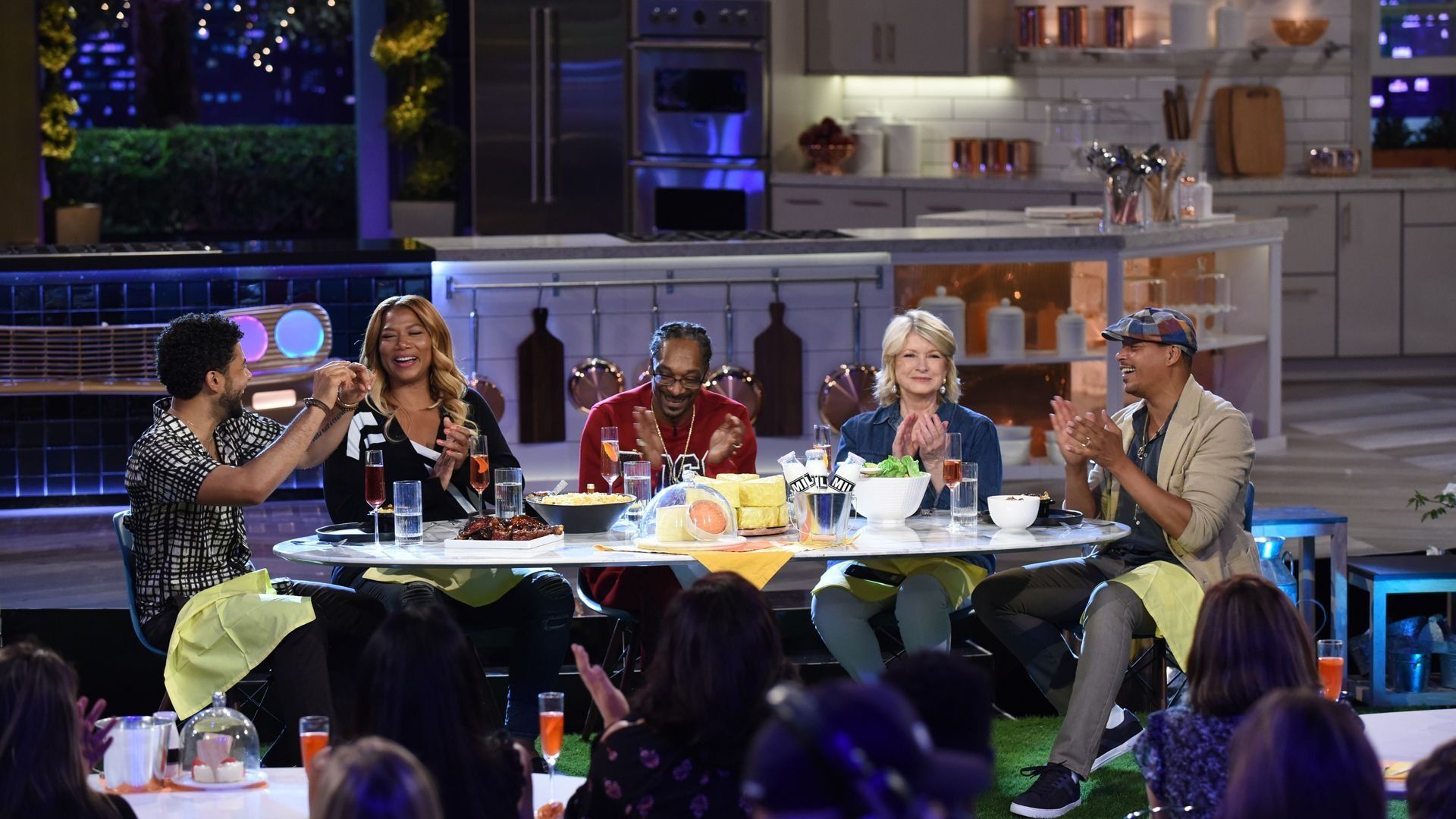 Martha & Snoop's Potluck Party Challenge background
