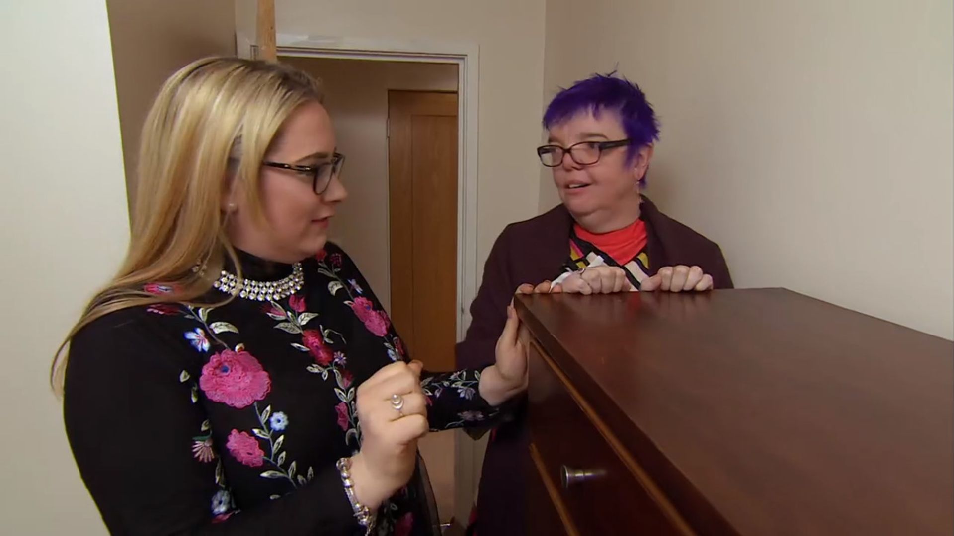 Couples Come Dine with Me background