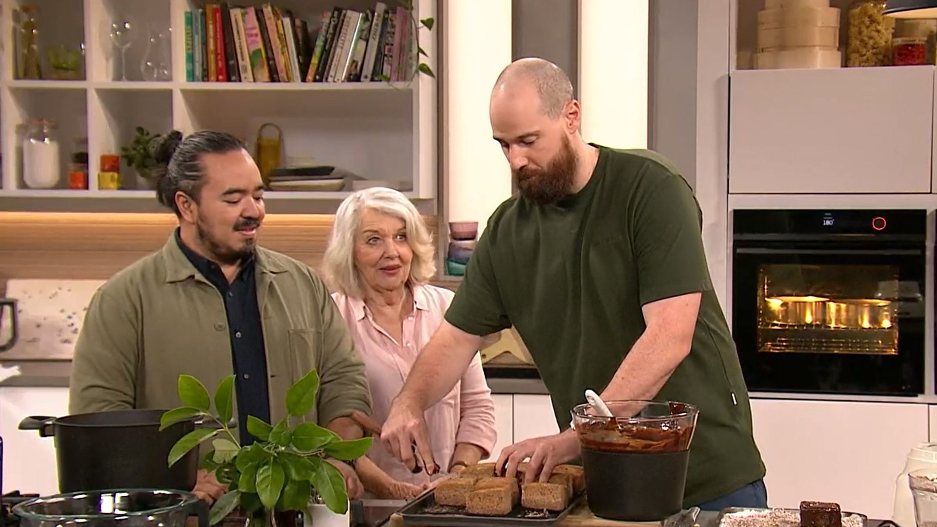The Cook Up with Adam Liaw background