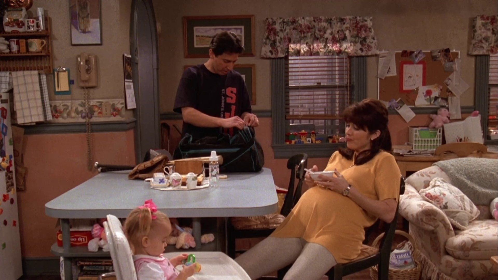 Everybody Loves Raymond background