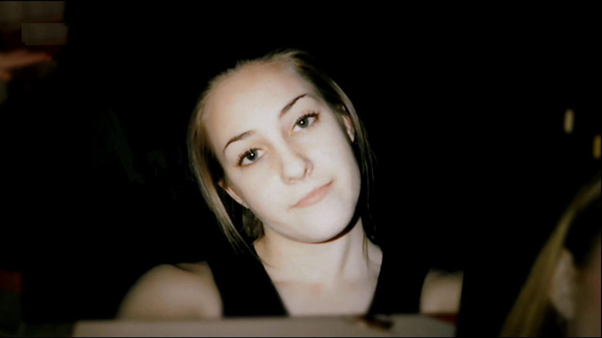 On the Case with Paula Zahn background