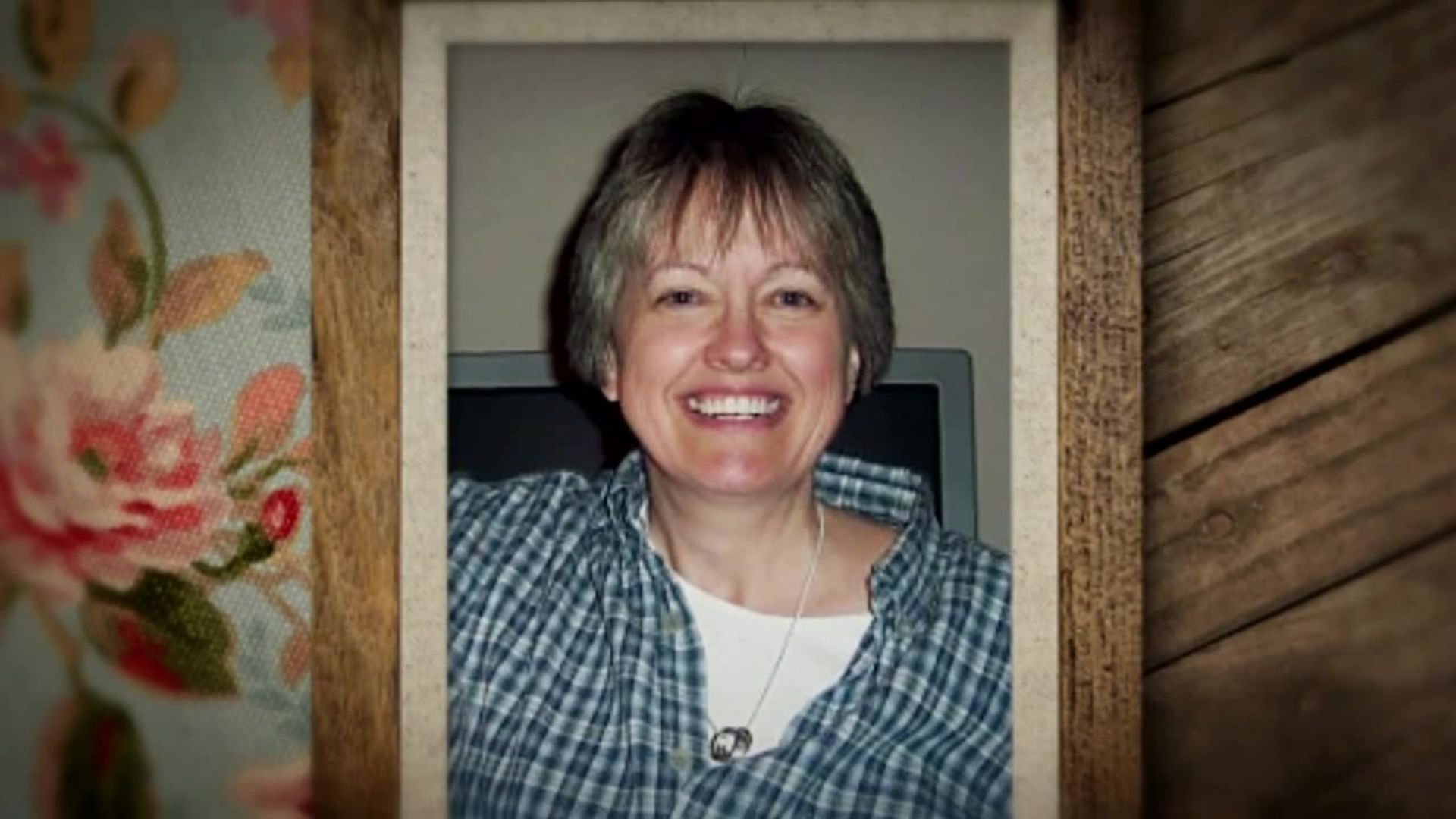 On the Case with Paula Zahn background