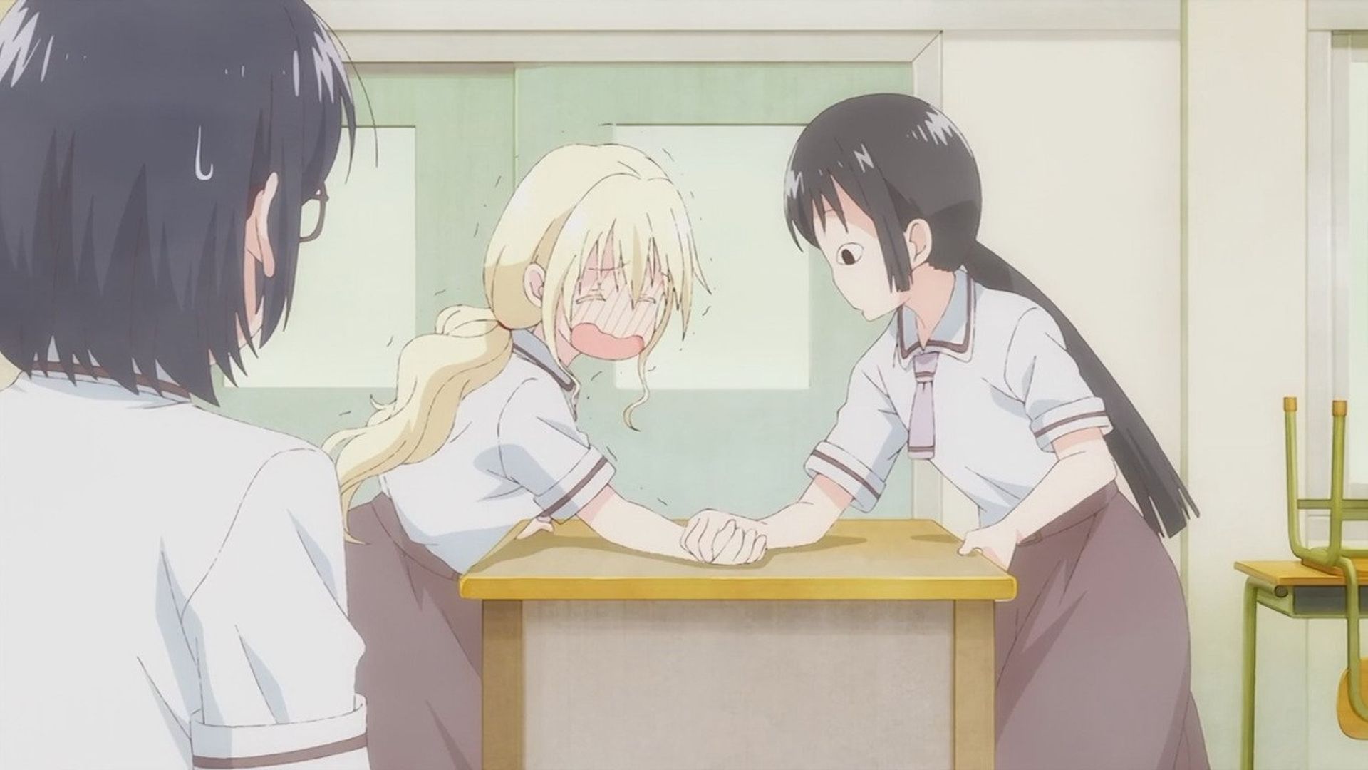 Asobi Asobase: Workshop of Fun background