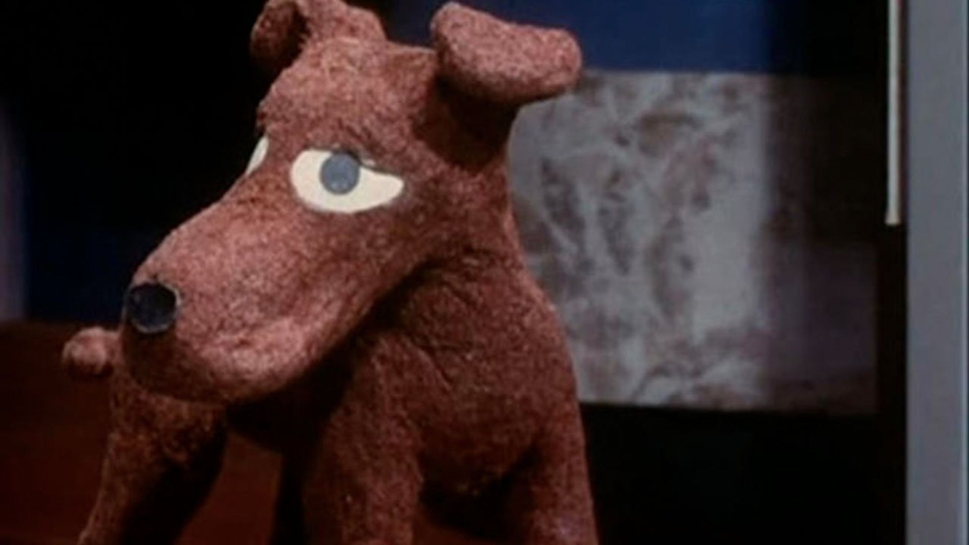 Davey and Goliath background