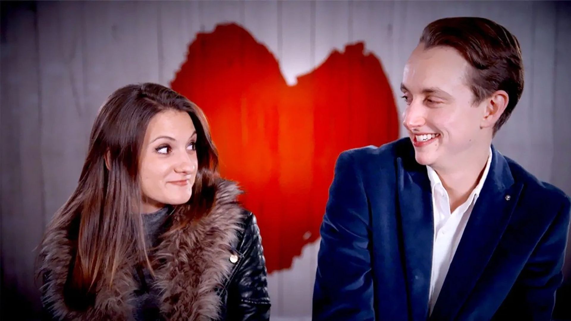 First Dates background