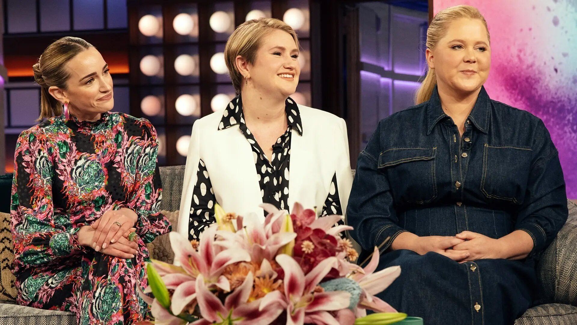 The Kelly Clarkson Show background