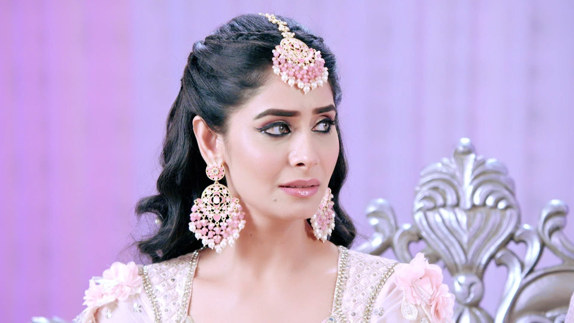 Teri Meri Doriyaann background