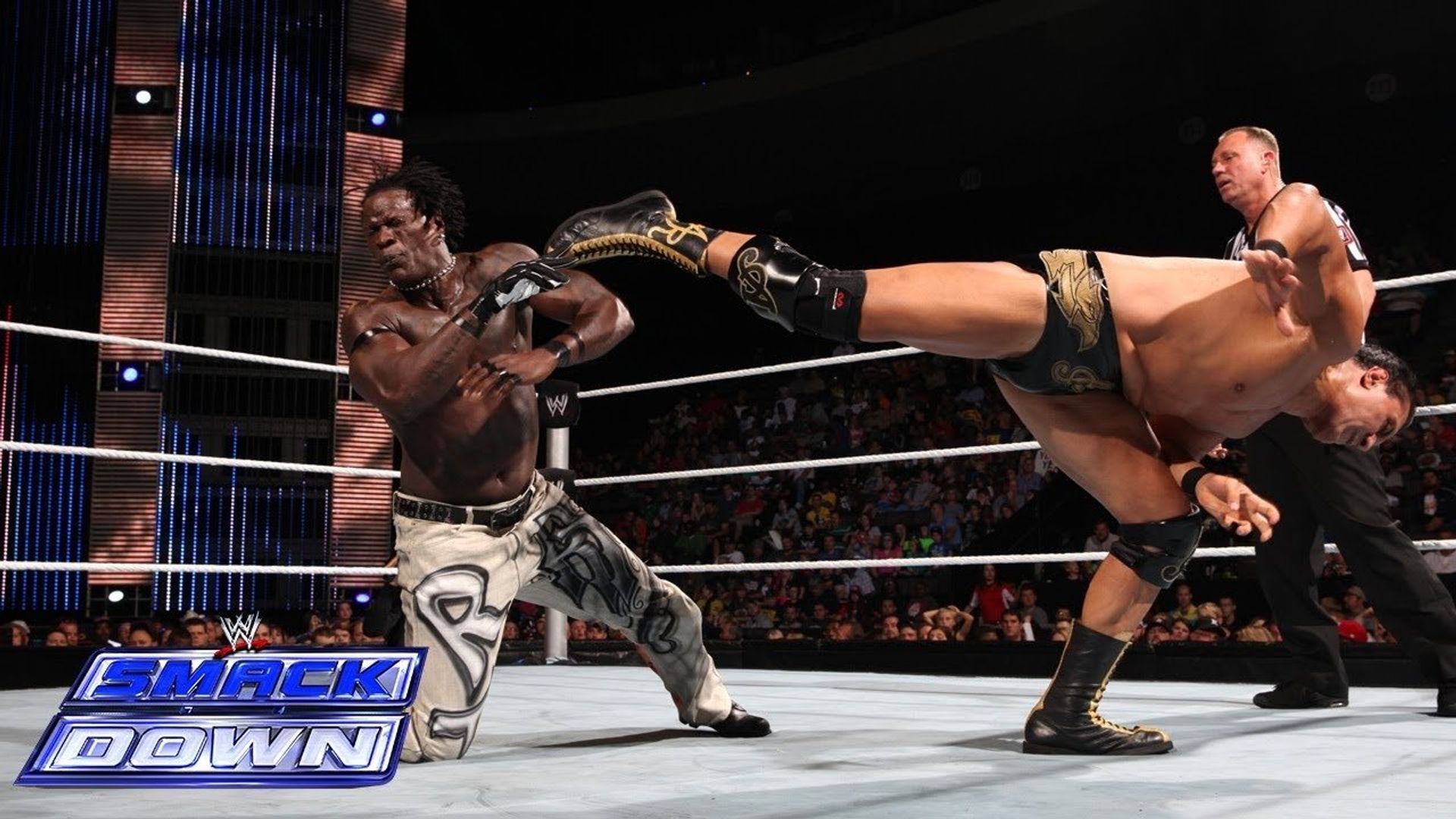 World Wrestling Federation Smackdown! background