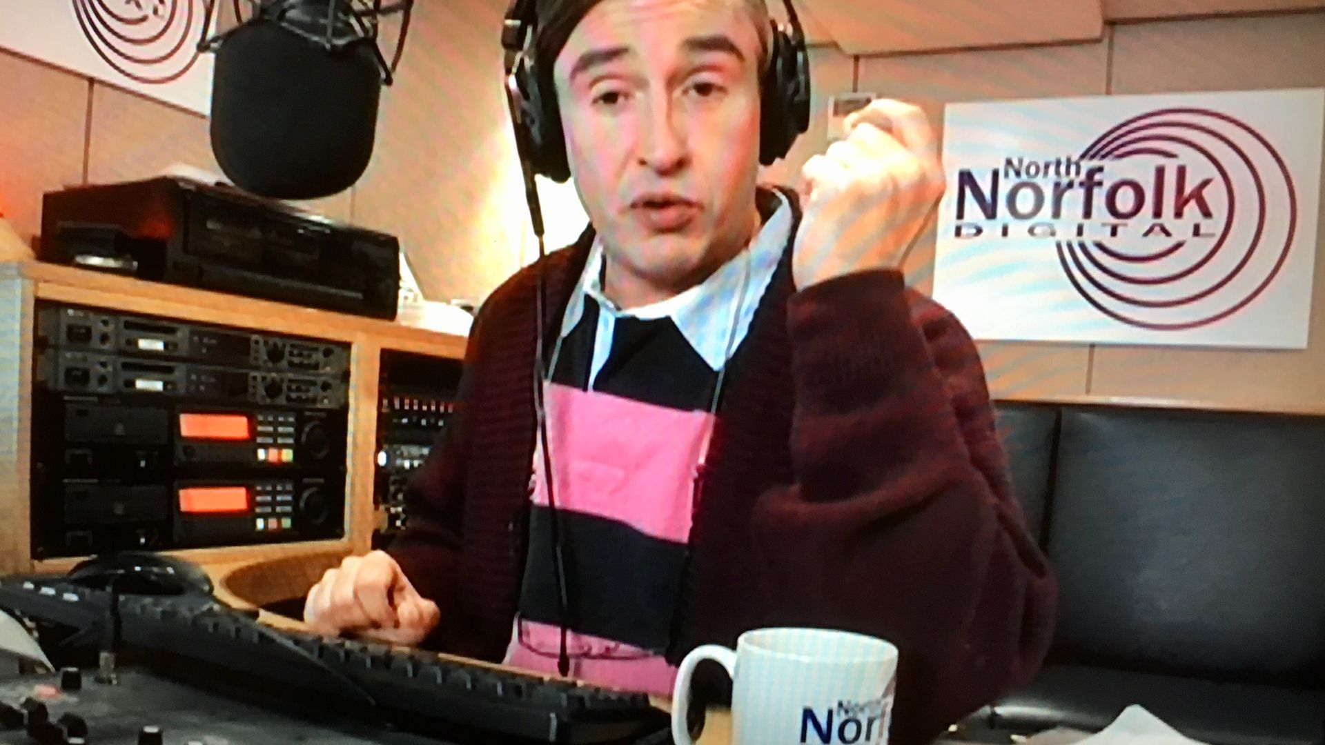 Mid Morning Matters with Alan Partridge background