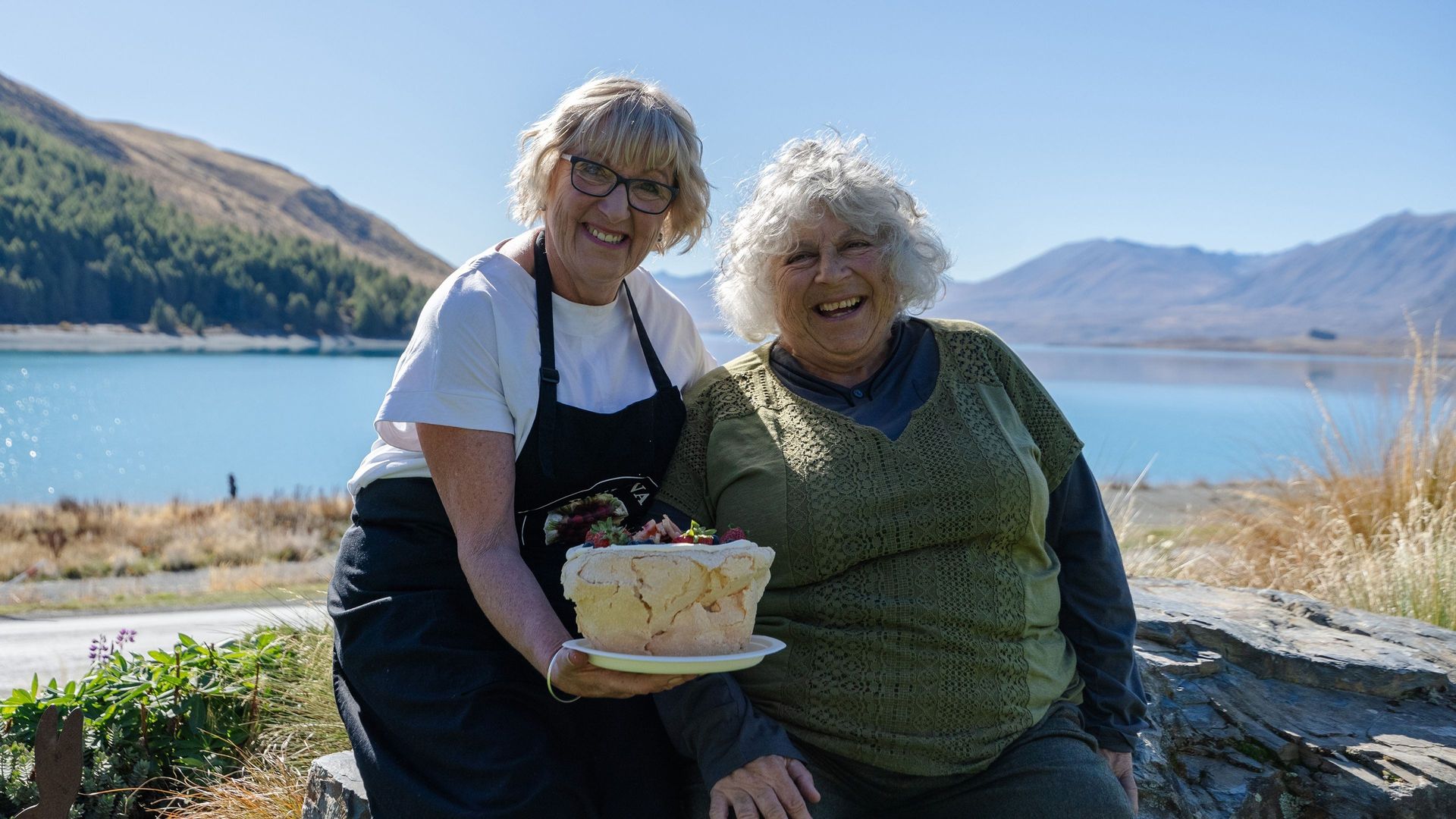 Miriam Margolyes in New Zealand background