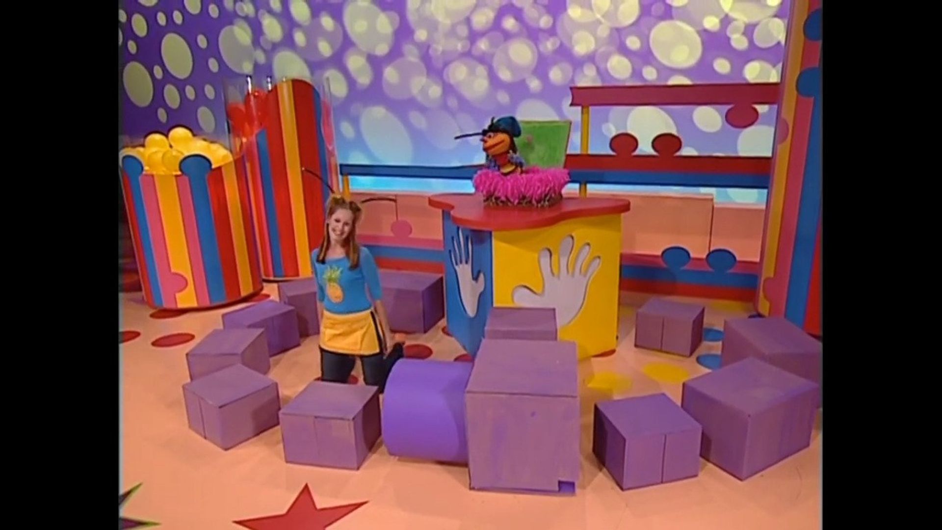 Hi-5 background