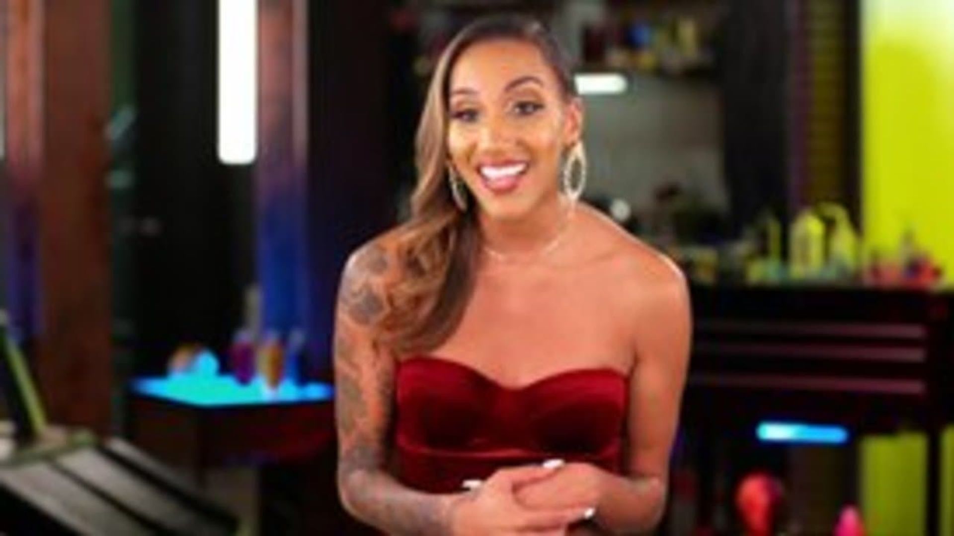 Black Ink Crew: Compton background