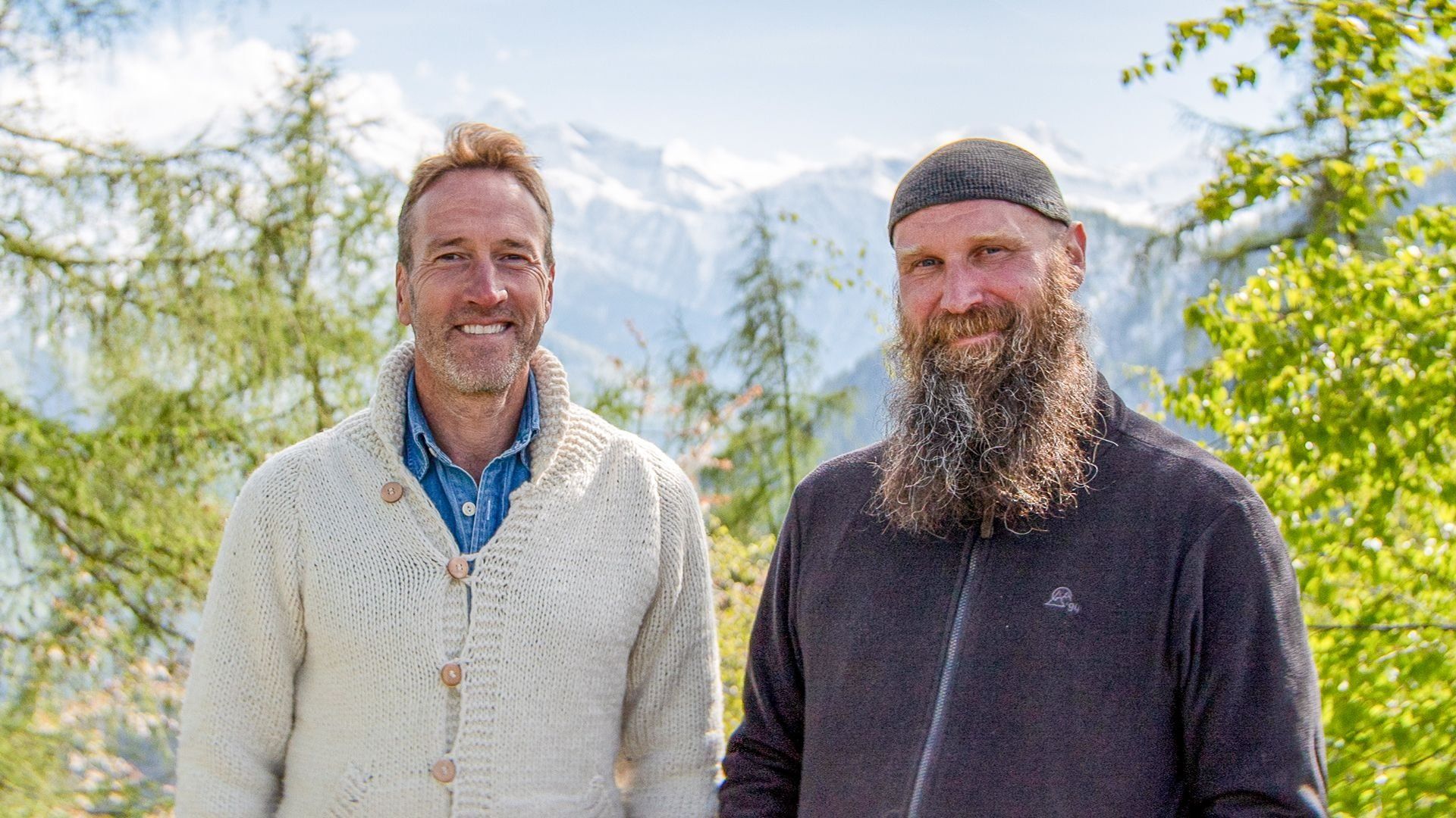 Ben Fogle: New Lives in the Wild background
