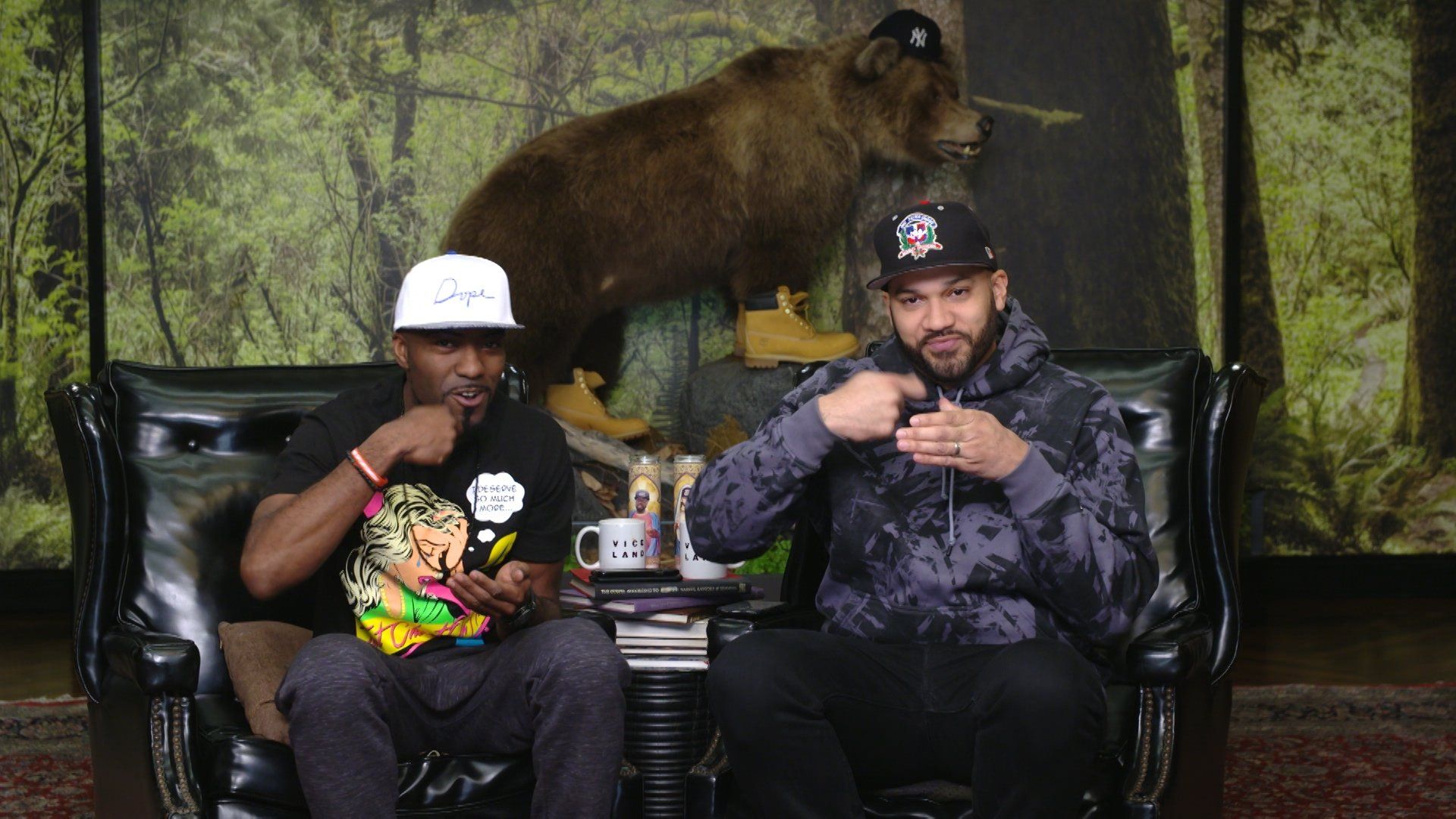Desus & Mero background