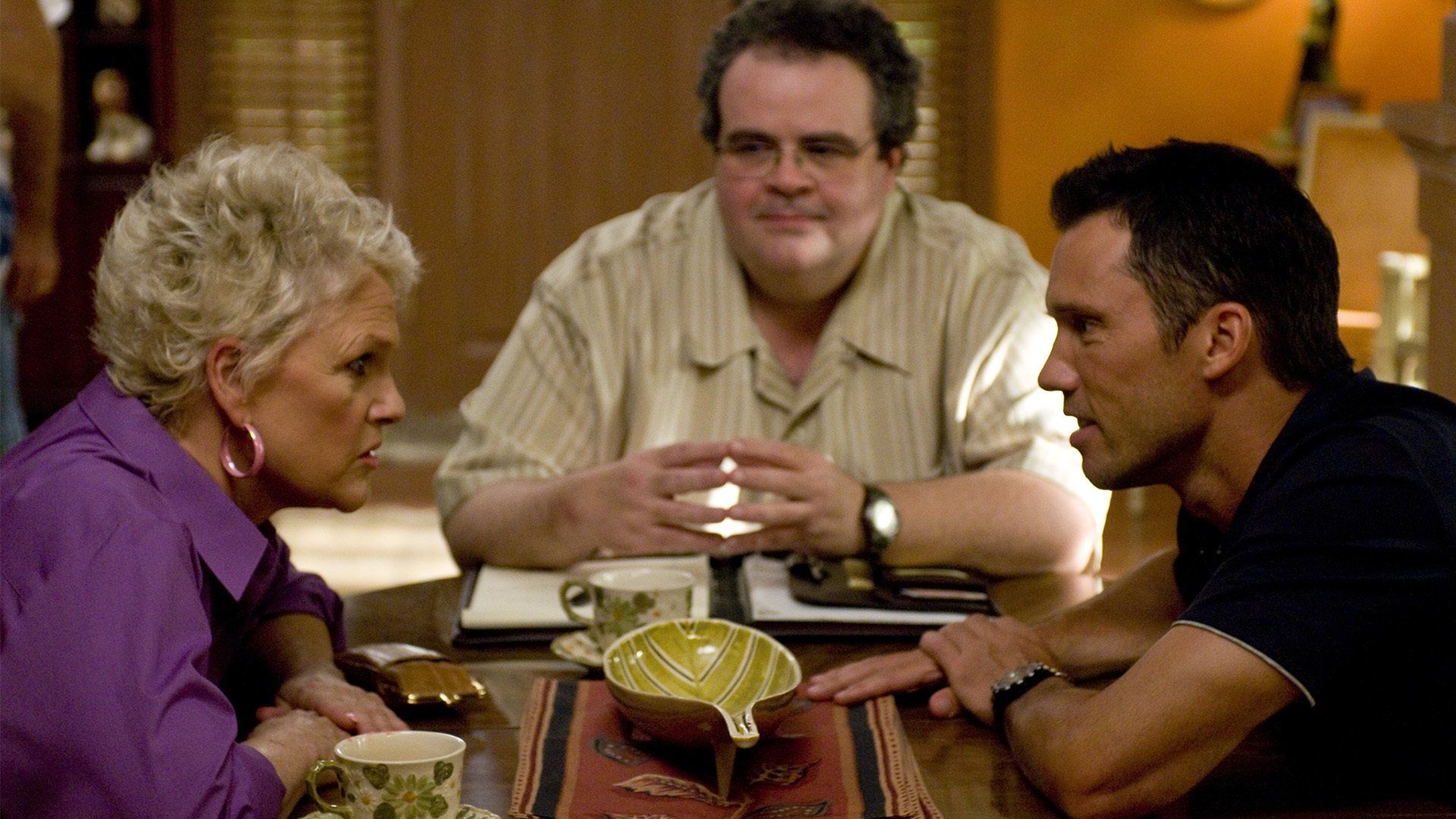 Burn Notice background