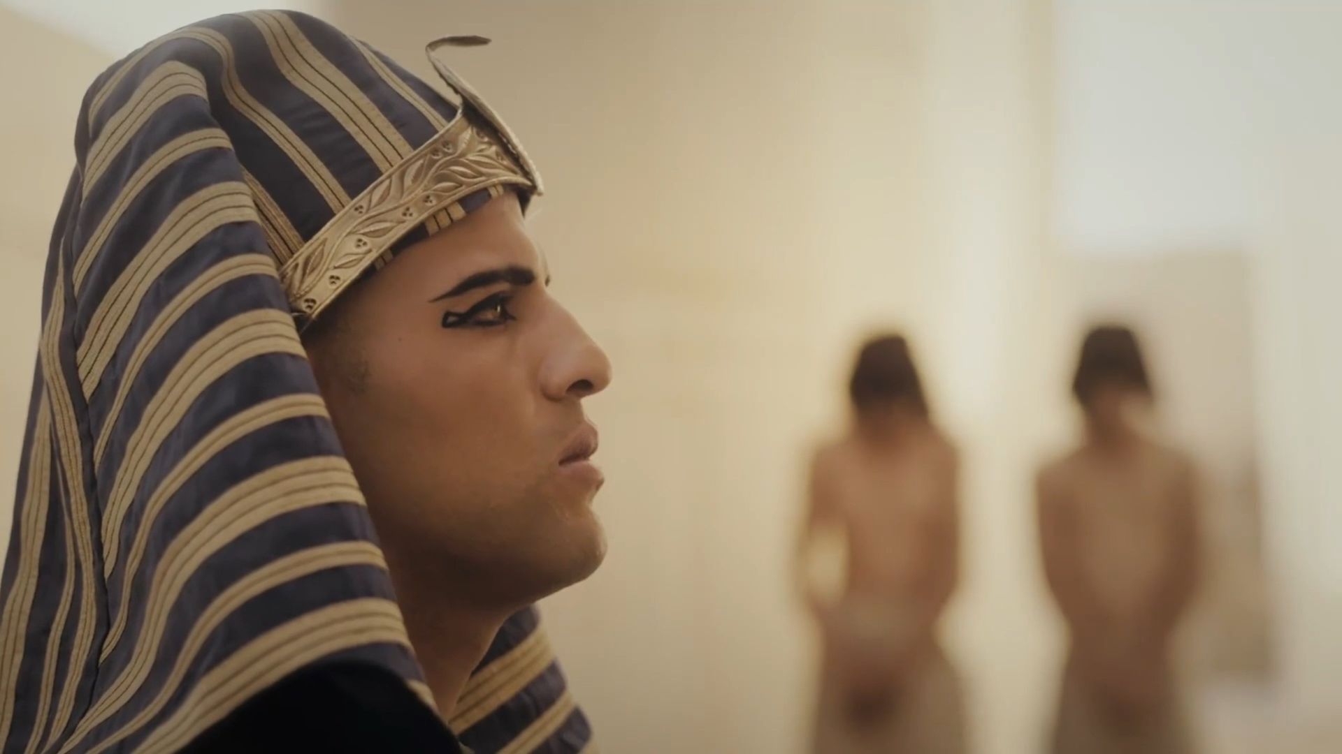 Legends of the Pharaohs background