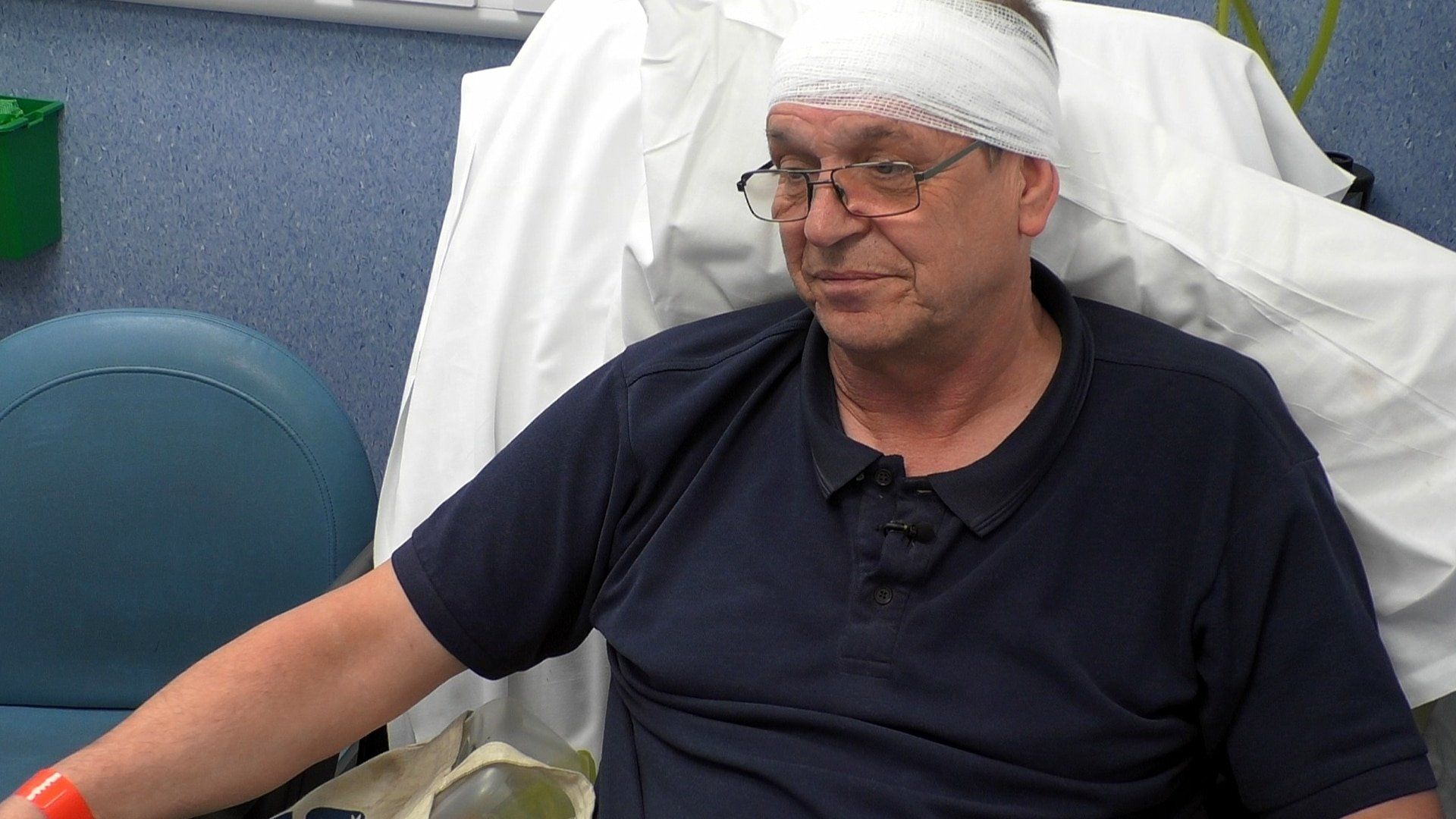 24 Hours in A&E background