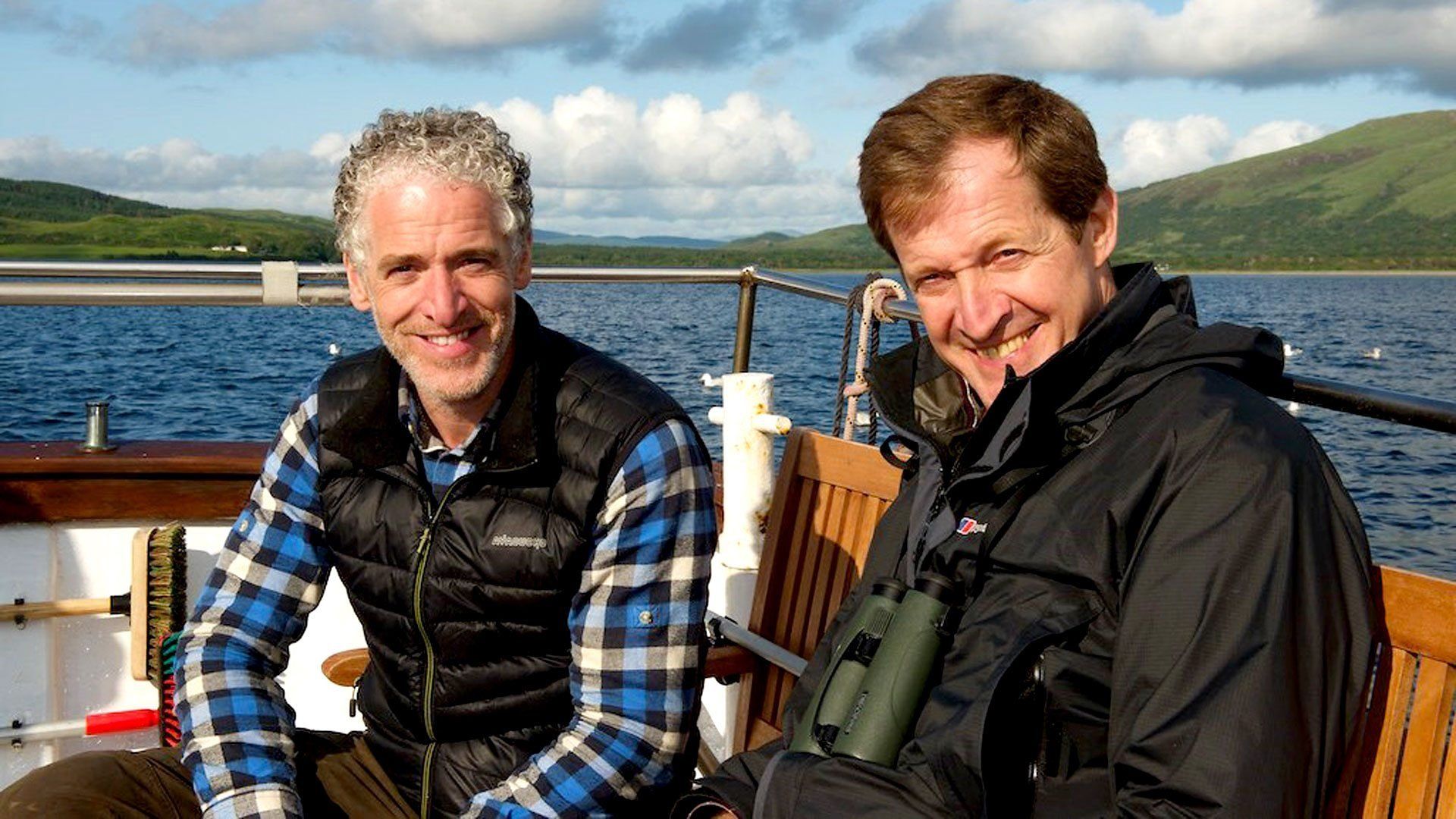 Into the Wild with Gordon Buchanan background