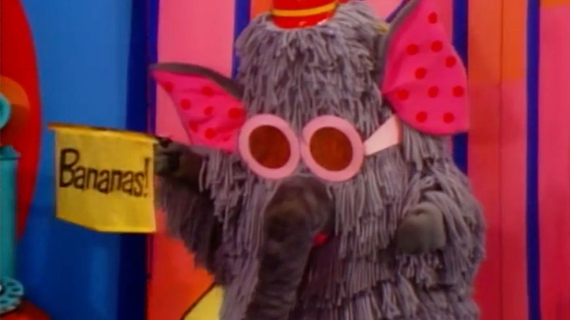 The Banana Splits Adventure Hour background